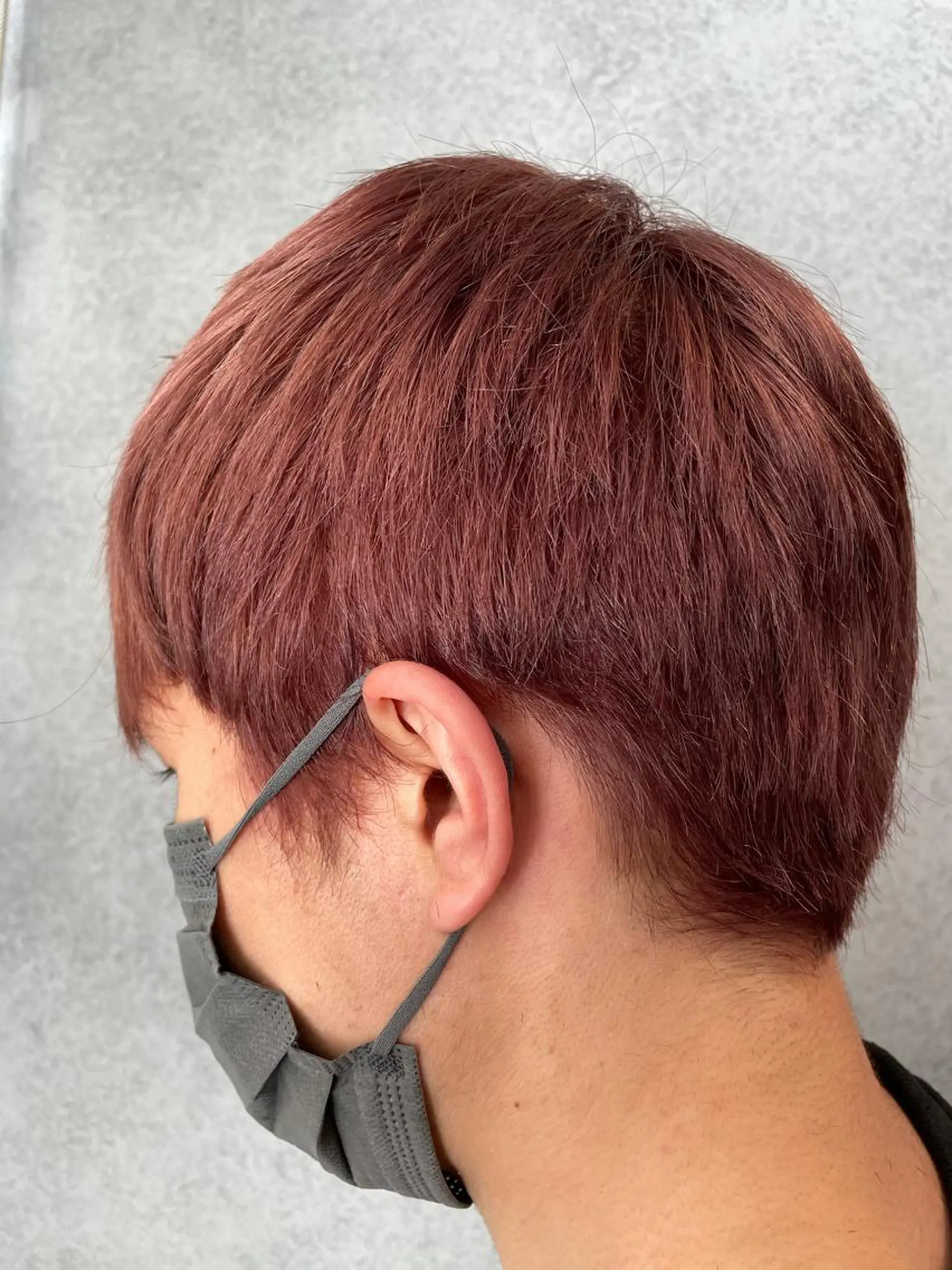 カラー メンズ メンズブリーチ ベージュカラー ブリーチ ピンクカラー ピンクベージュ 櫻井 未悠のヘアスタイル