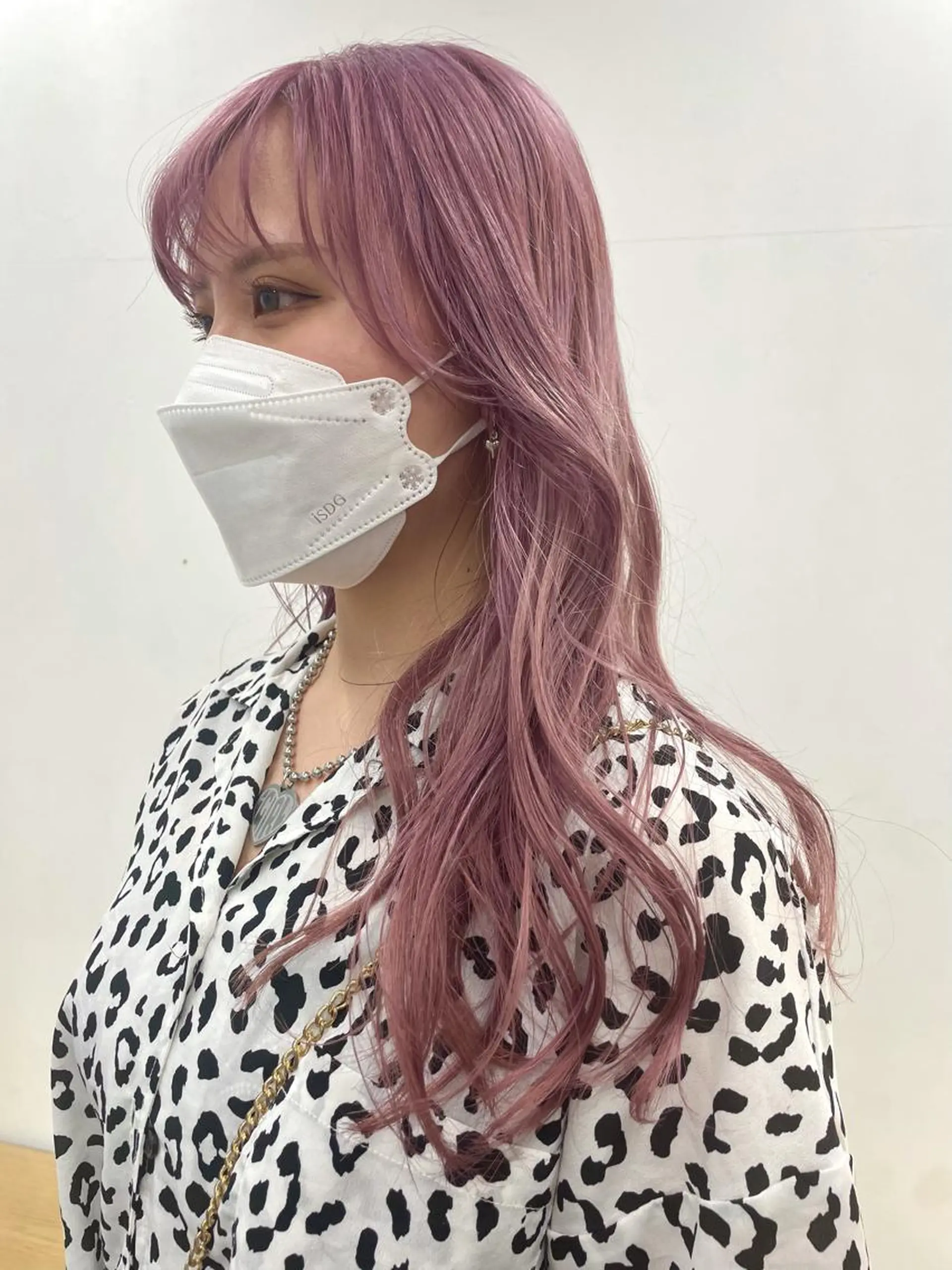 ロング カット ヘアカラー Authen. soraのヘアスタイル