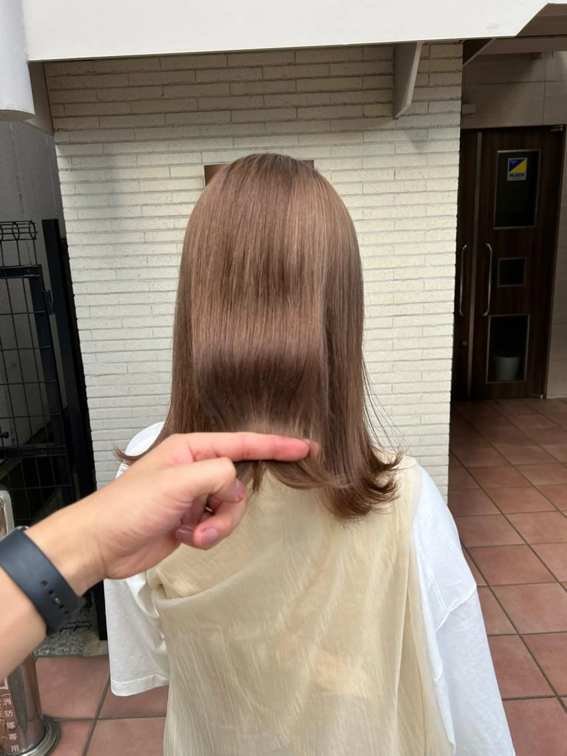 ミディアム カラー 縮毛矯正 トリートメント Grit 元町店のヘアスタイル