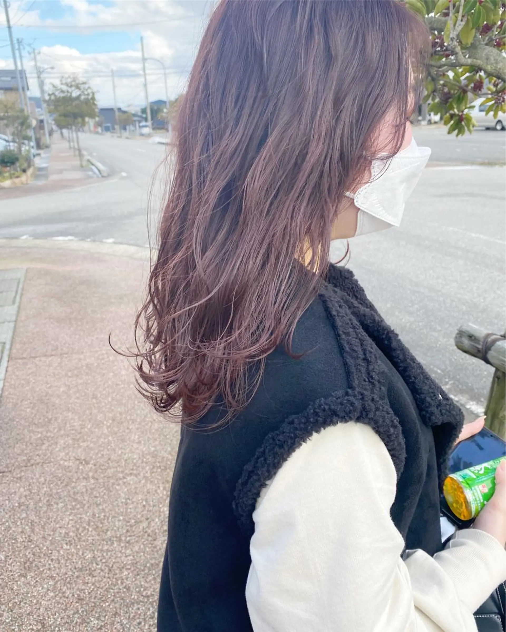 セミロング カラー ヘアアレンジ ベージュカラー ラベンダーカラー ピンクカラー ピンクラベンダー ヘアカラー FIORE hair design所属・山根 奈緒のマツエク・マツパデザイン