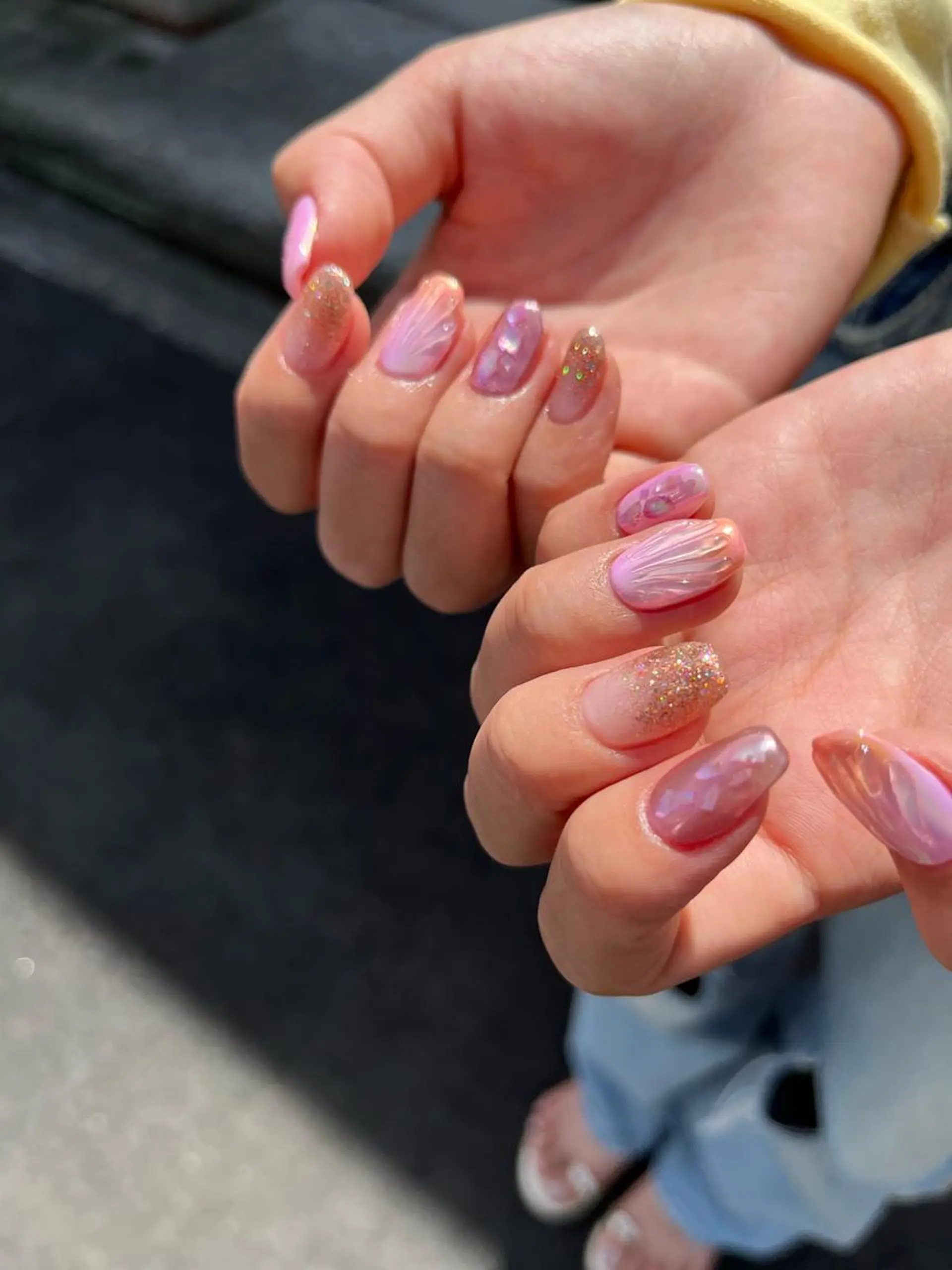 ネイル フレンチネイル キラキラネイル マグネットネイル ミラーネイル 🌼大西洋子 laughl🌼のネイルデザイン