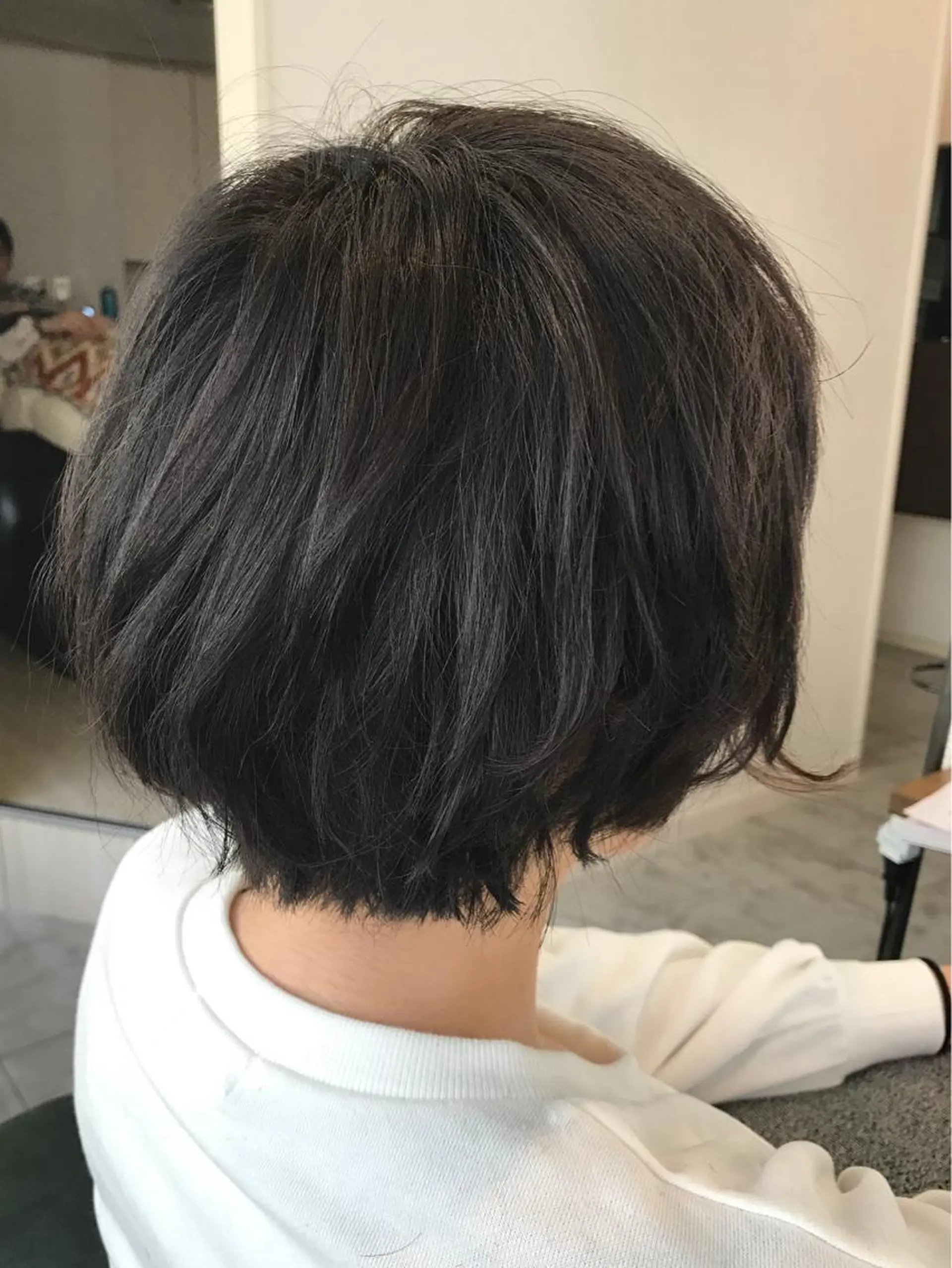 ショート ミディアム ショートボブ ボブ ショートヘア にった みずきのヘアスタイル