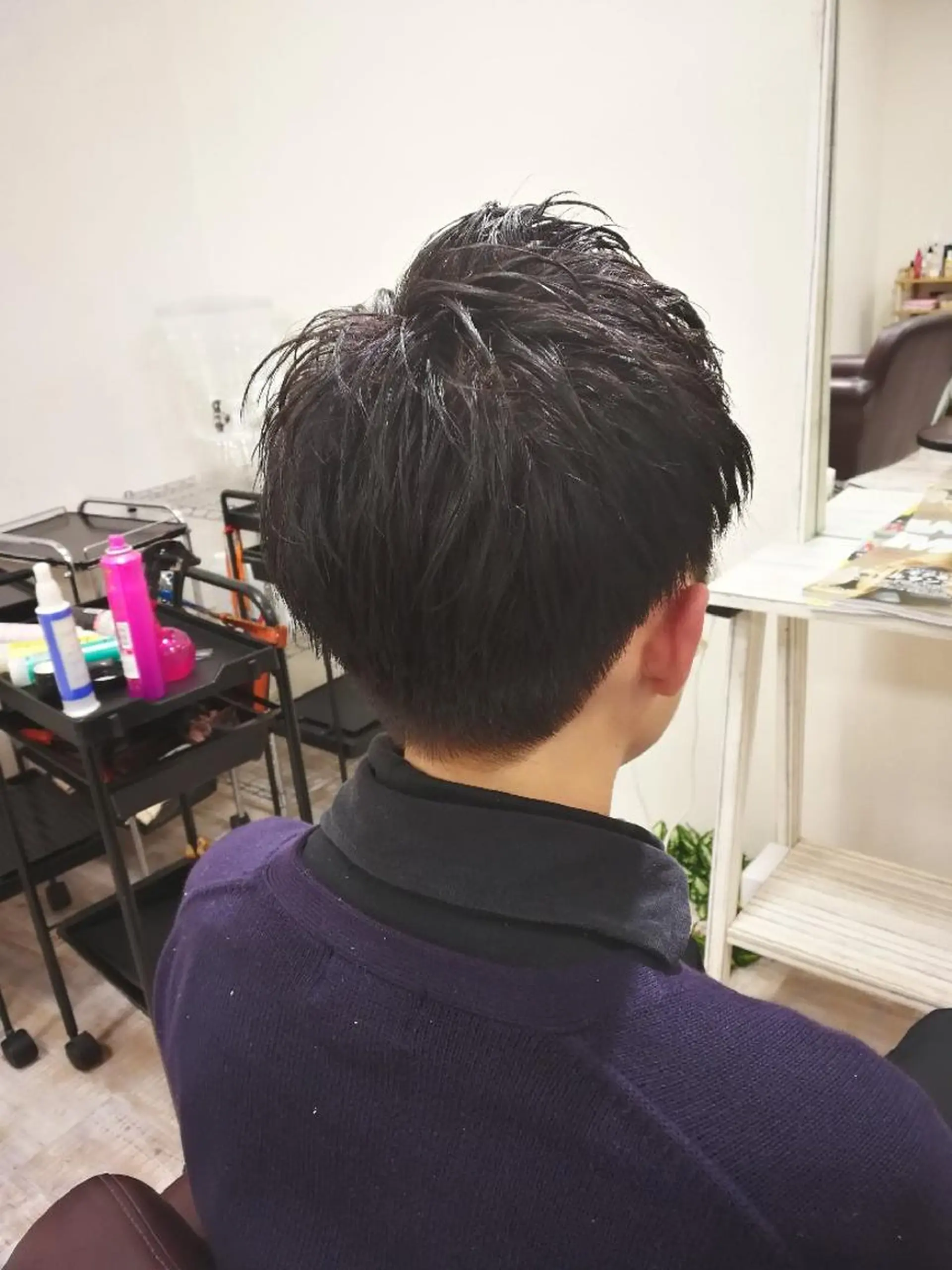 メンズ Aile所属・酸性ストレート／カラ ー/山下高明のヘアスタイル