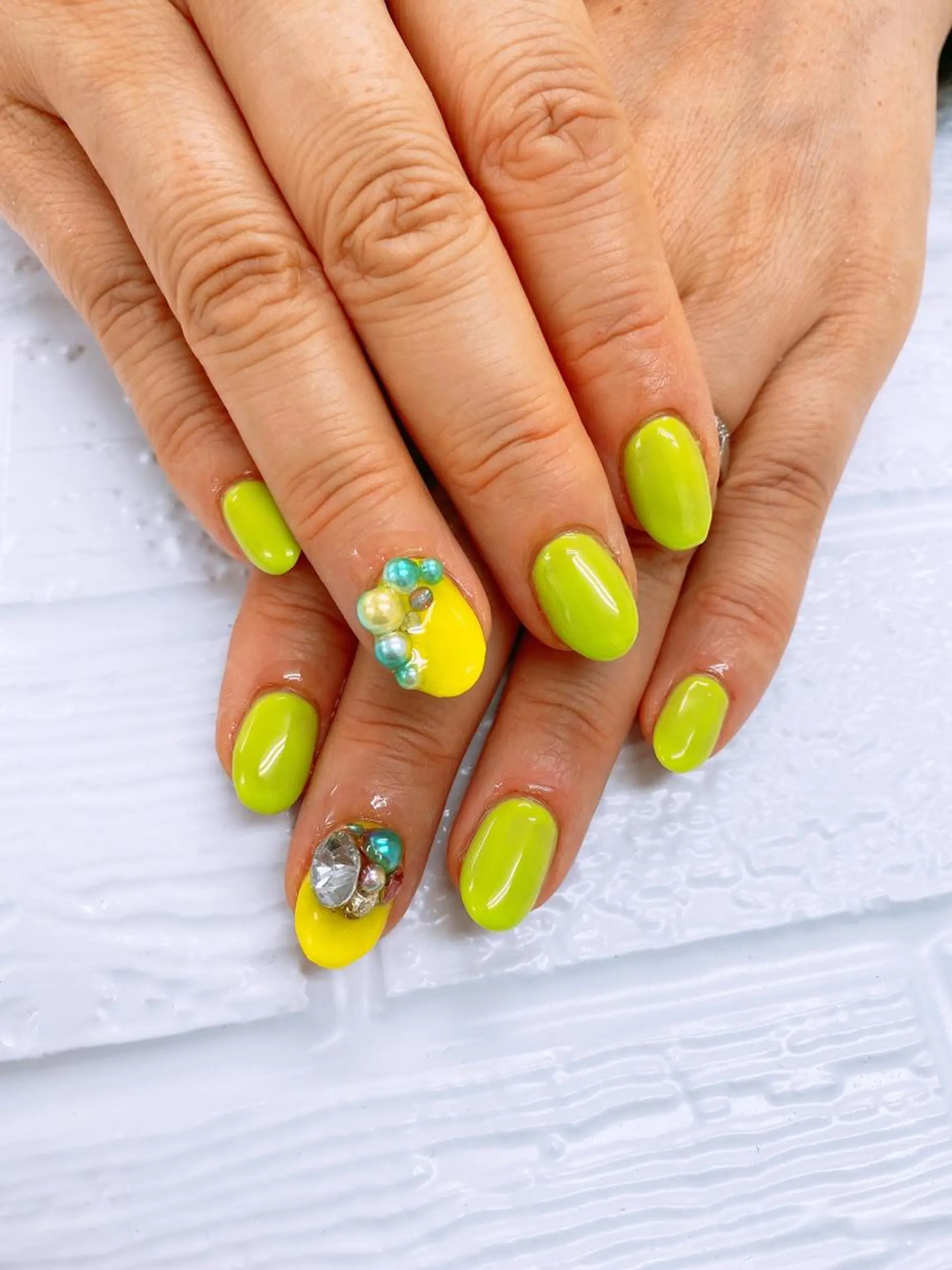 ネイル アートネイル 夏ネイル N._._.claw[エヌクロー]所属・N._._. clawのネイルデザイン