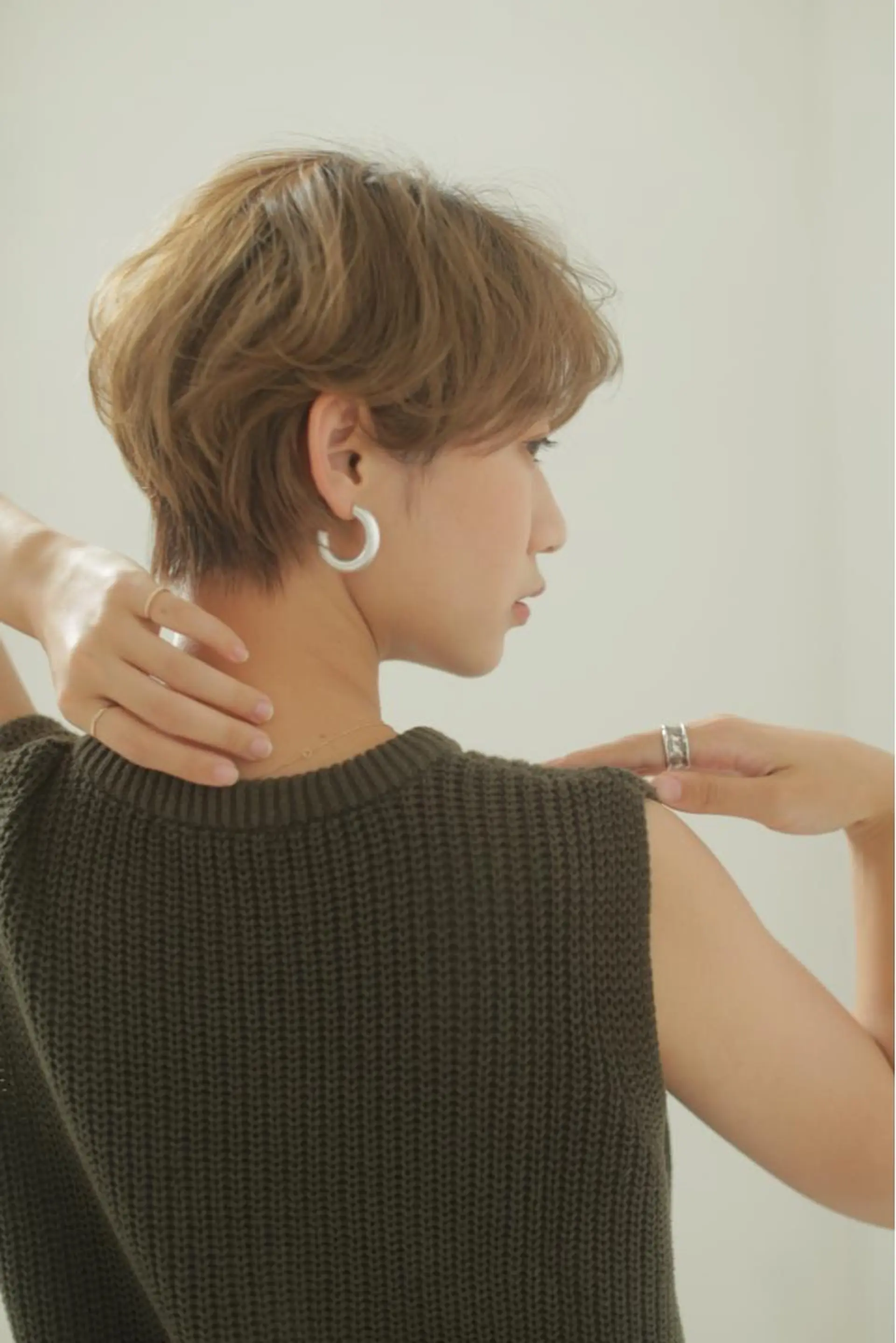 ショート カラー 保子 祐里香のヘアスタイル