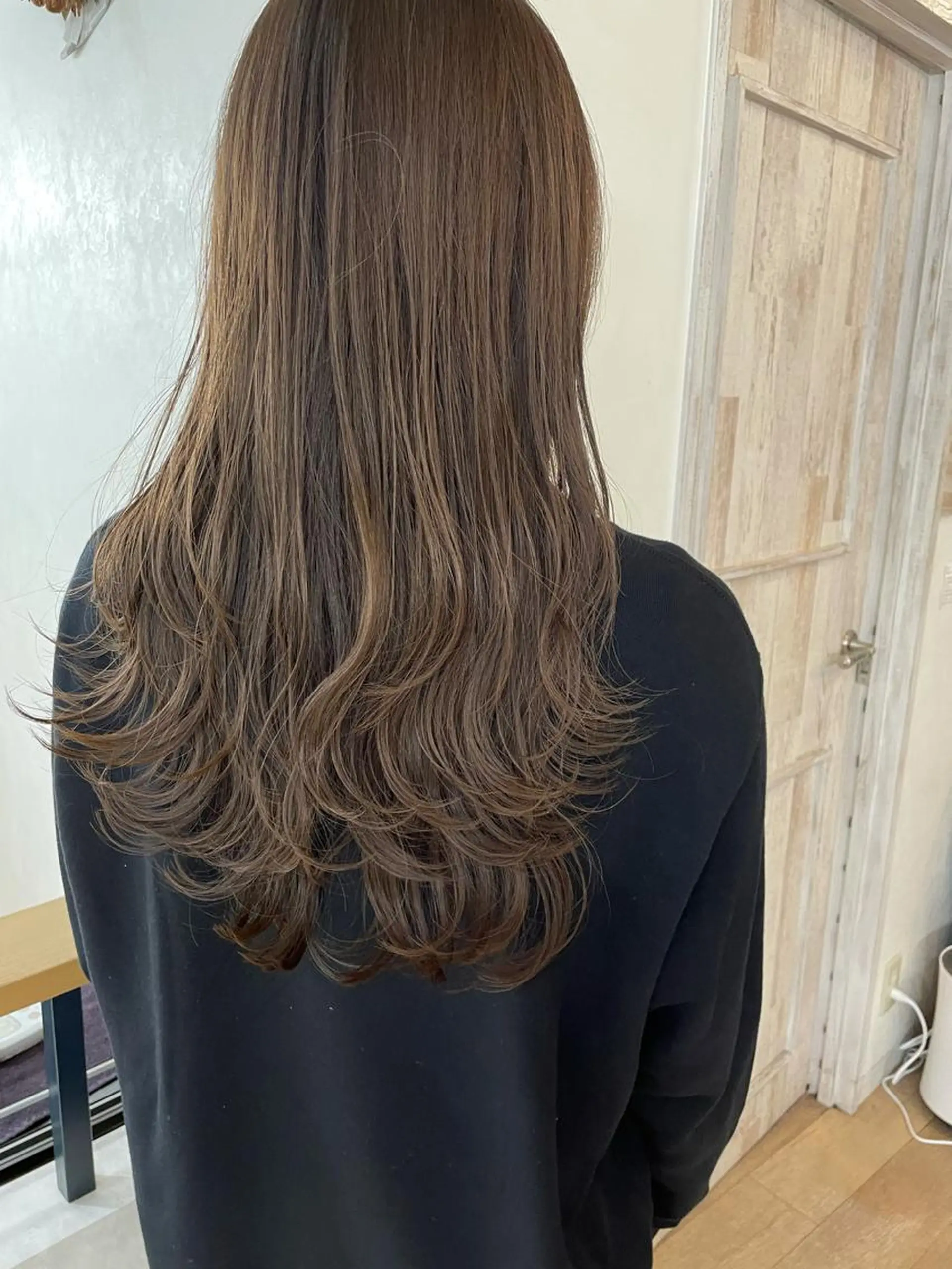 ロング カラー Stir maison[ステアメゾン]所属・layer cut /MIKUのヘアスタイル