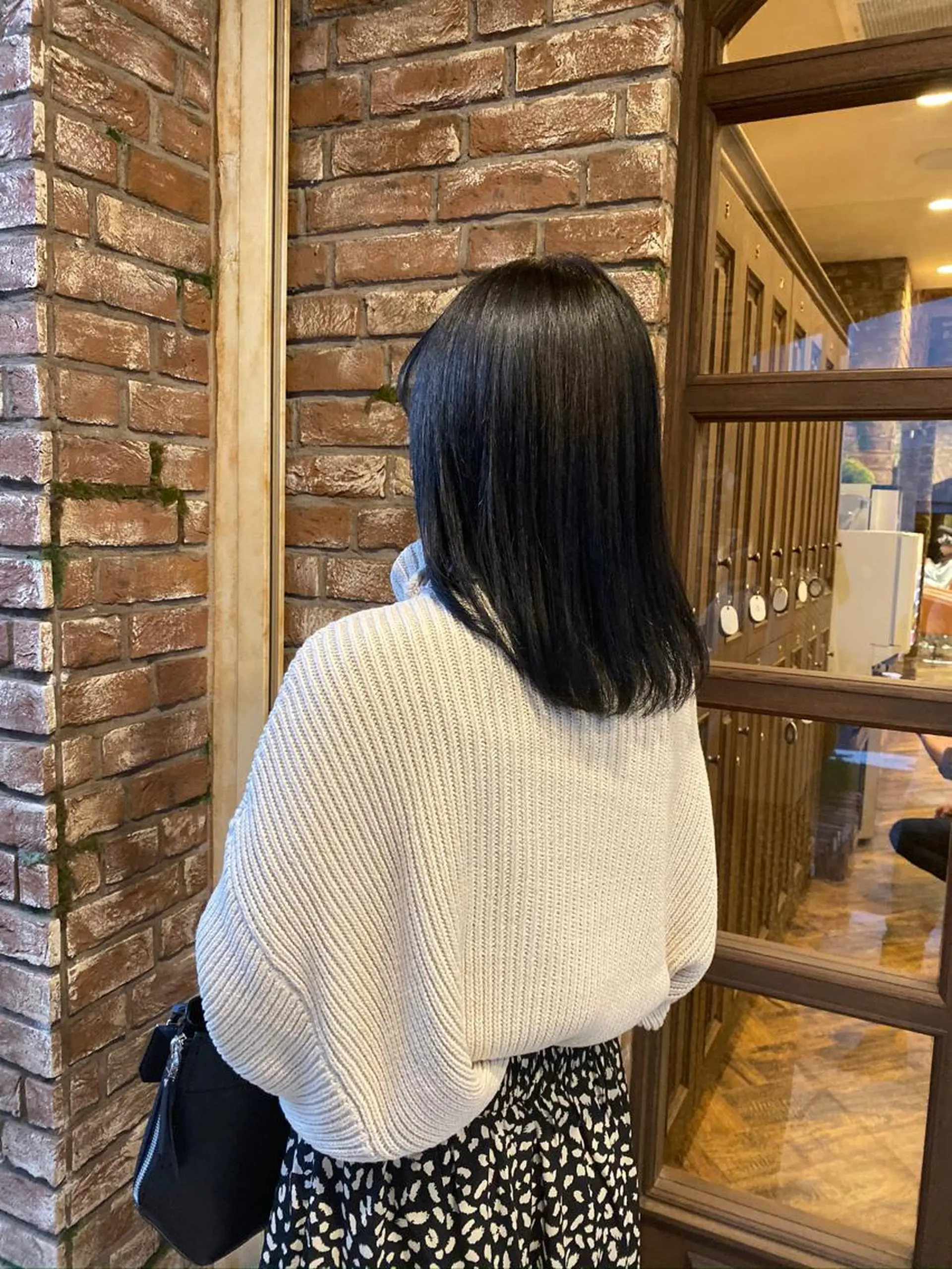 ミディアム カラー Helm所属・久次米 智人のヘアスタイル