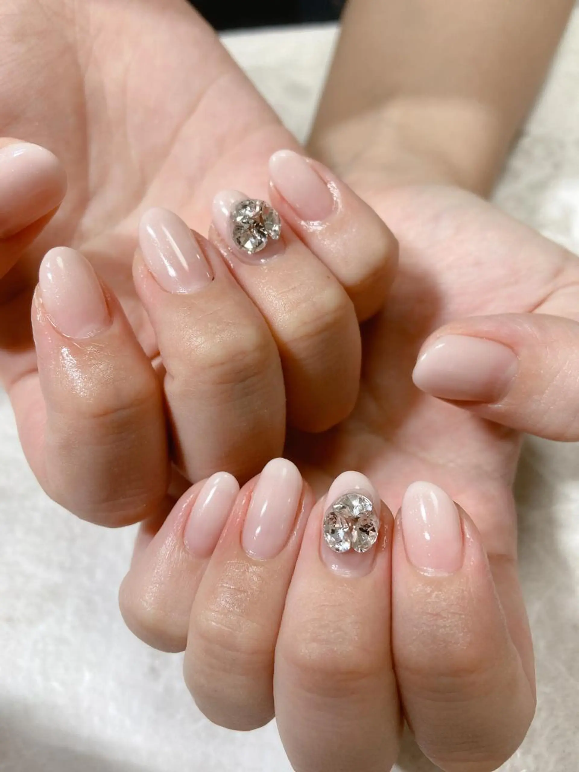 ネイル ストーンネイル Lokahi NAILのネイルデザイン