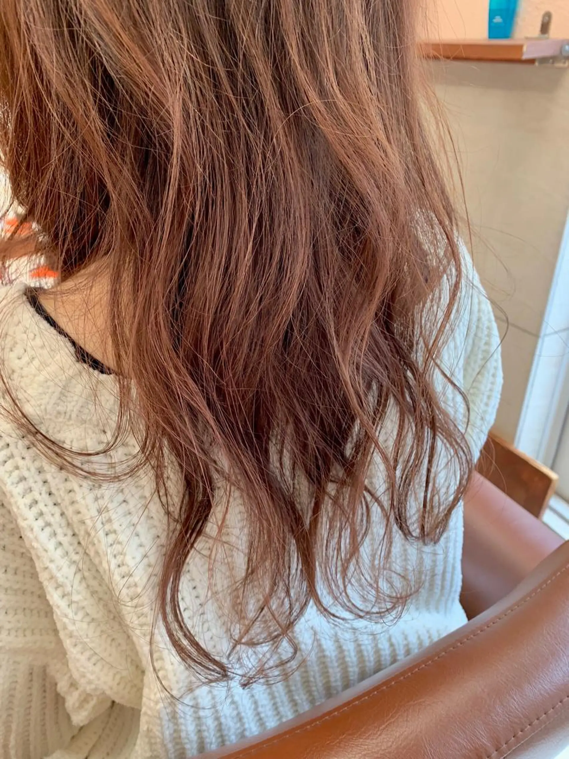 ロング カラー カット ヘアカラー トリートメント 加藤 綾華のヘアスタイル