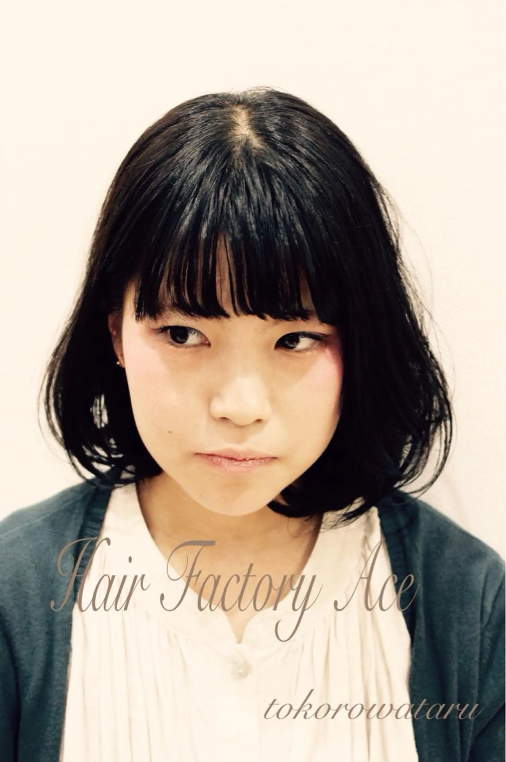 ミディアム 所渉/韓国レイヤー /ウルフカットのヘアスタイル