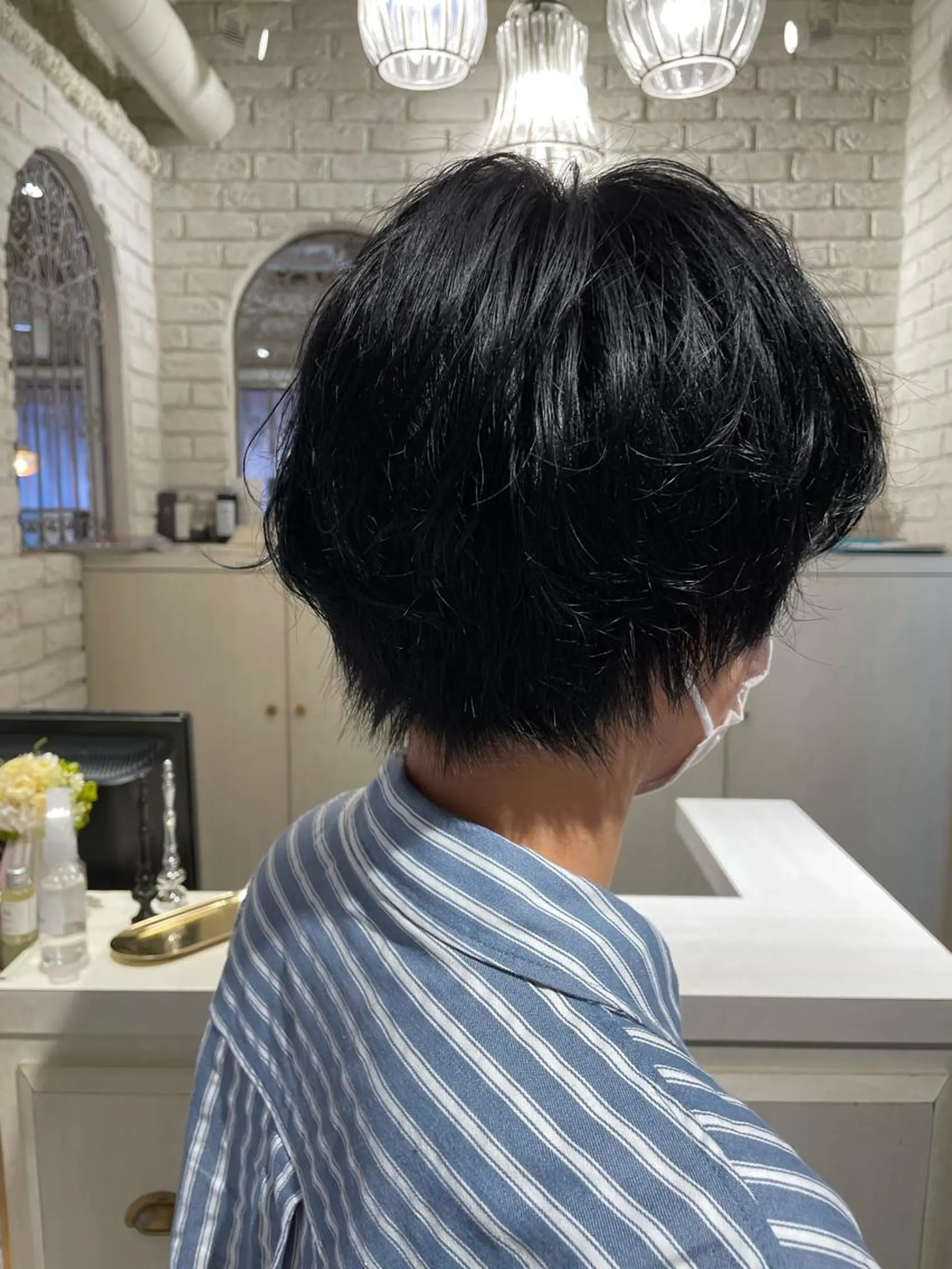 ショート カラー ヘアアレンジ 黒髪 ブルーカラー ブルーブラック 柳井 準平のヘアスタイル