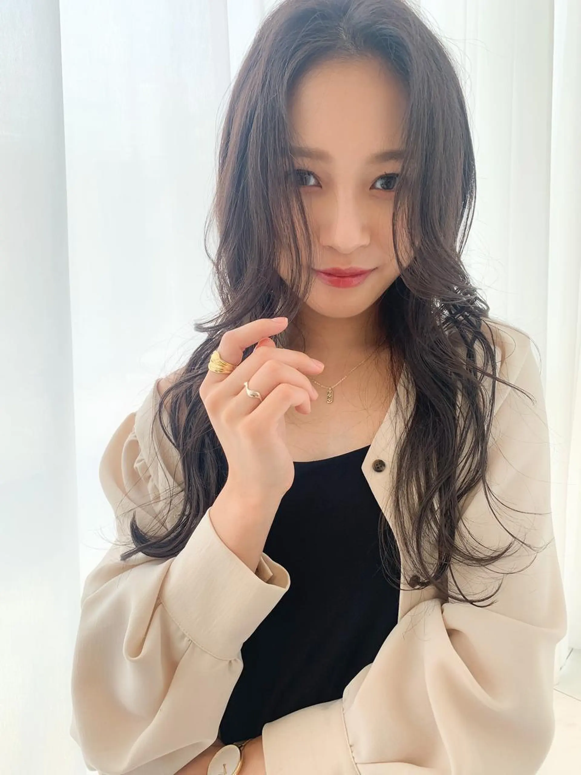 ロング カラー アッシュ アッシュブラウン ブラウンカラー カット ヘアカラー loe平尾山荘店所属・梅本 有希のヘアスタイル