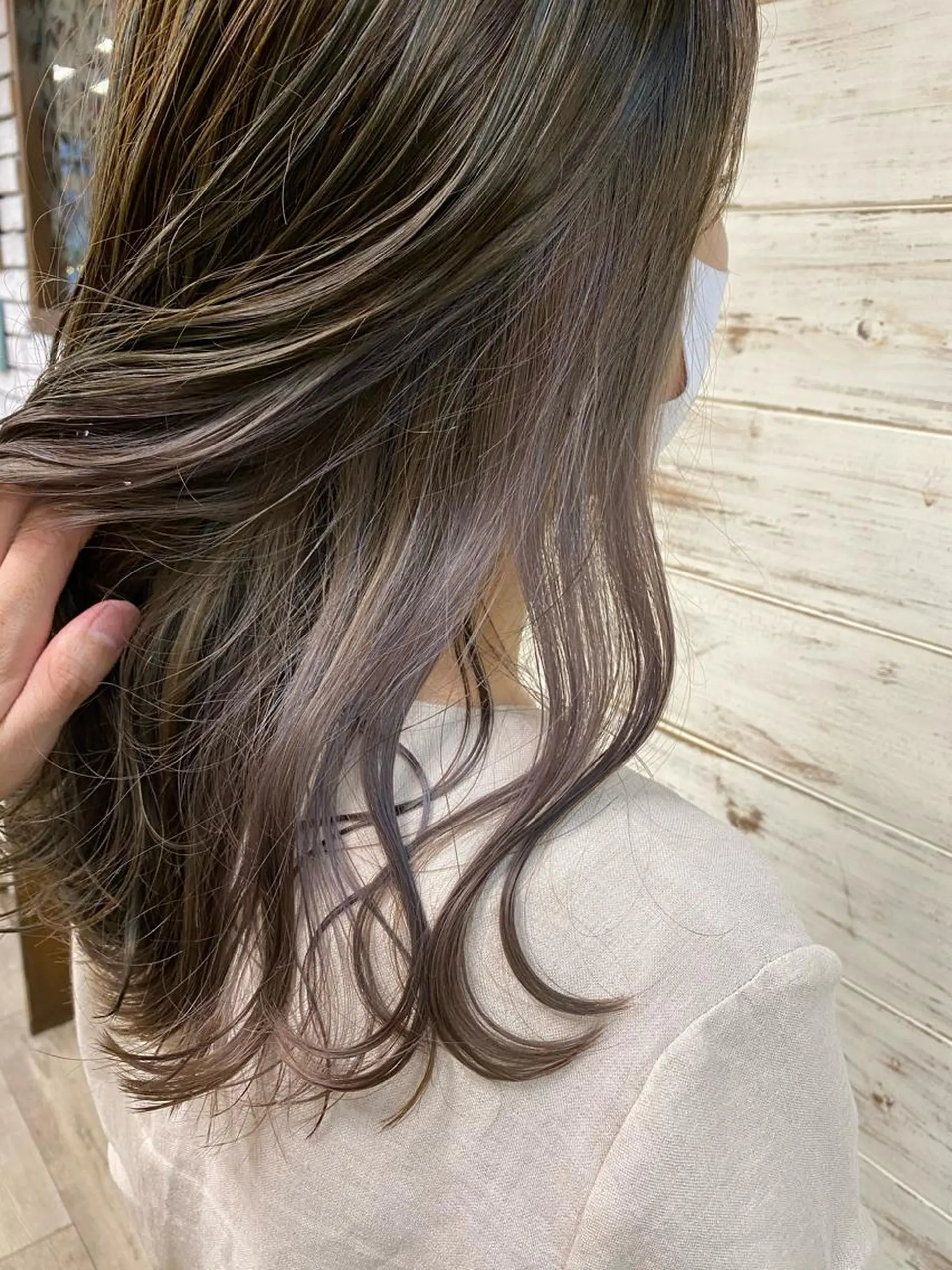ロング カラー インナーカラー ラベンダーカラー カット ヘアカラー トリートメント 日比 貴大/ minim hairのヘアスタイル