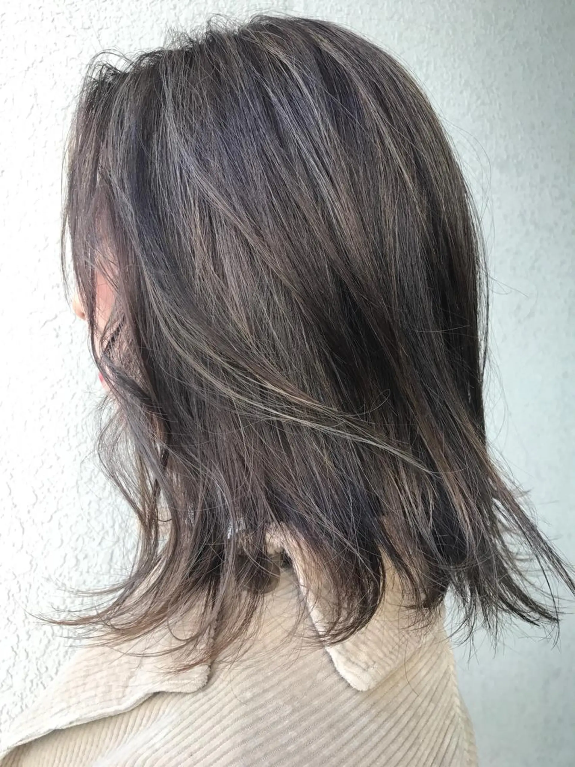 ミディアム ハイライト カット ヘアカラー GO TODAY SHAIRE SALON所属・miu （ミユ）のヘアスタイル