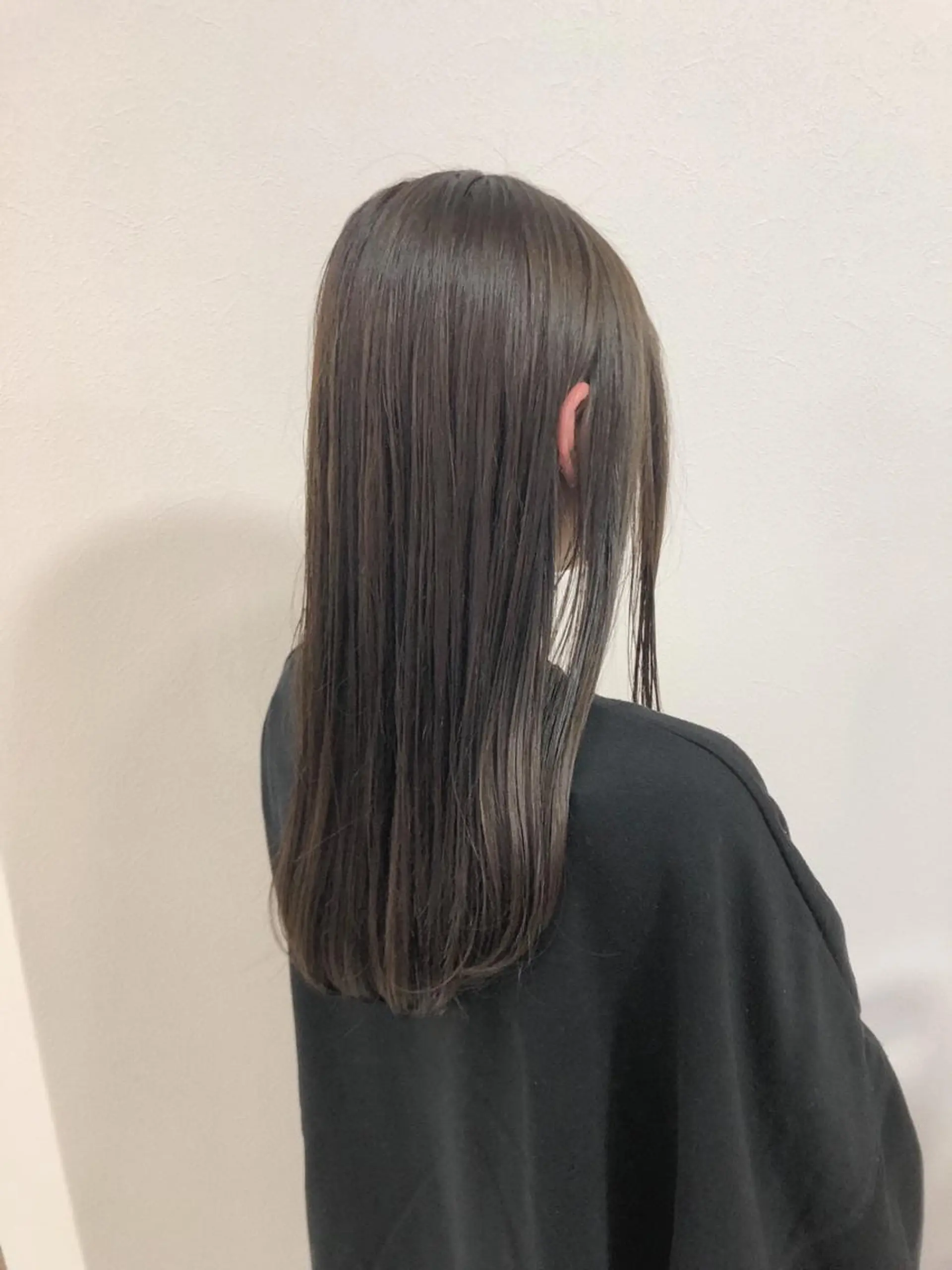 カラー 冨木 雄斗のヘアスタイル