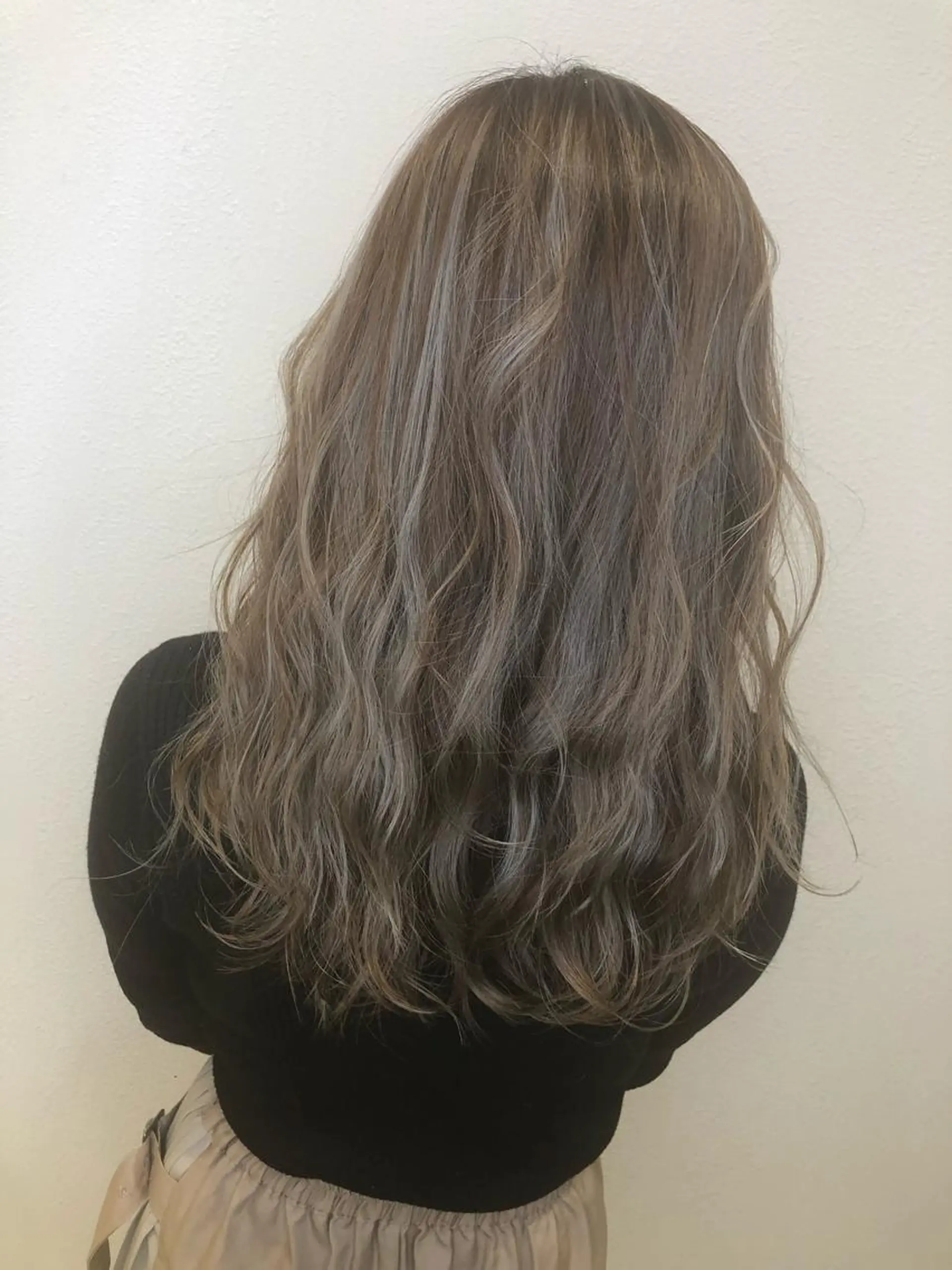 セミロング ヘアカラー トリートメント 岸 保奈美のヘアスタイル