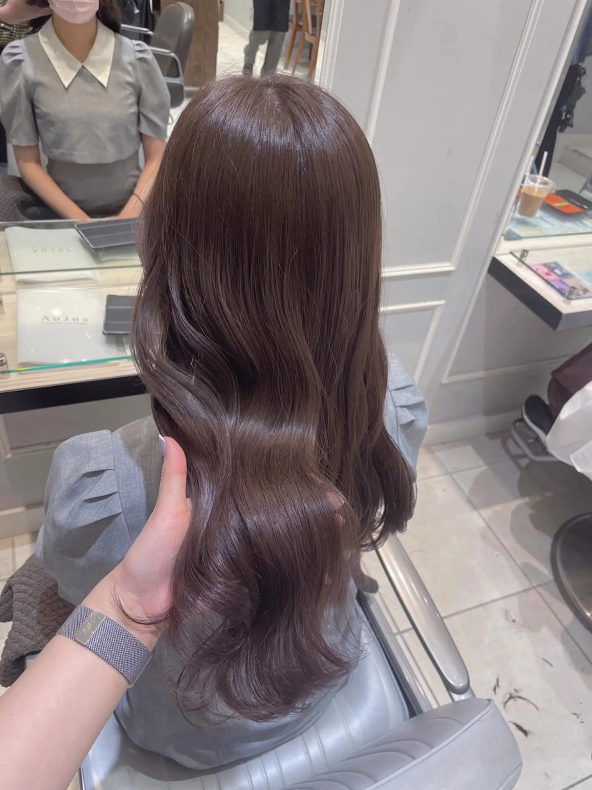 ロング カラー 🩶赤み消しカラー 🐈‍⬛荻野美思🐾のヘアスタイル