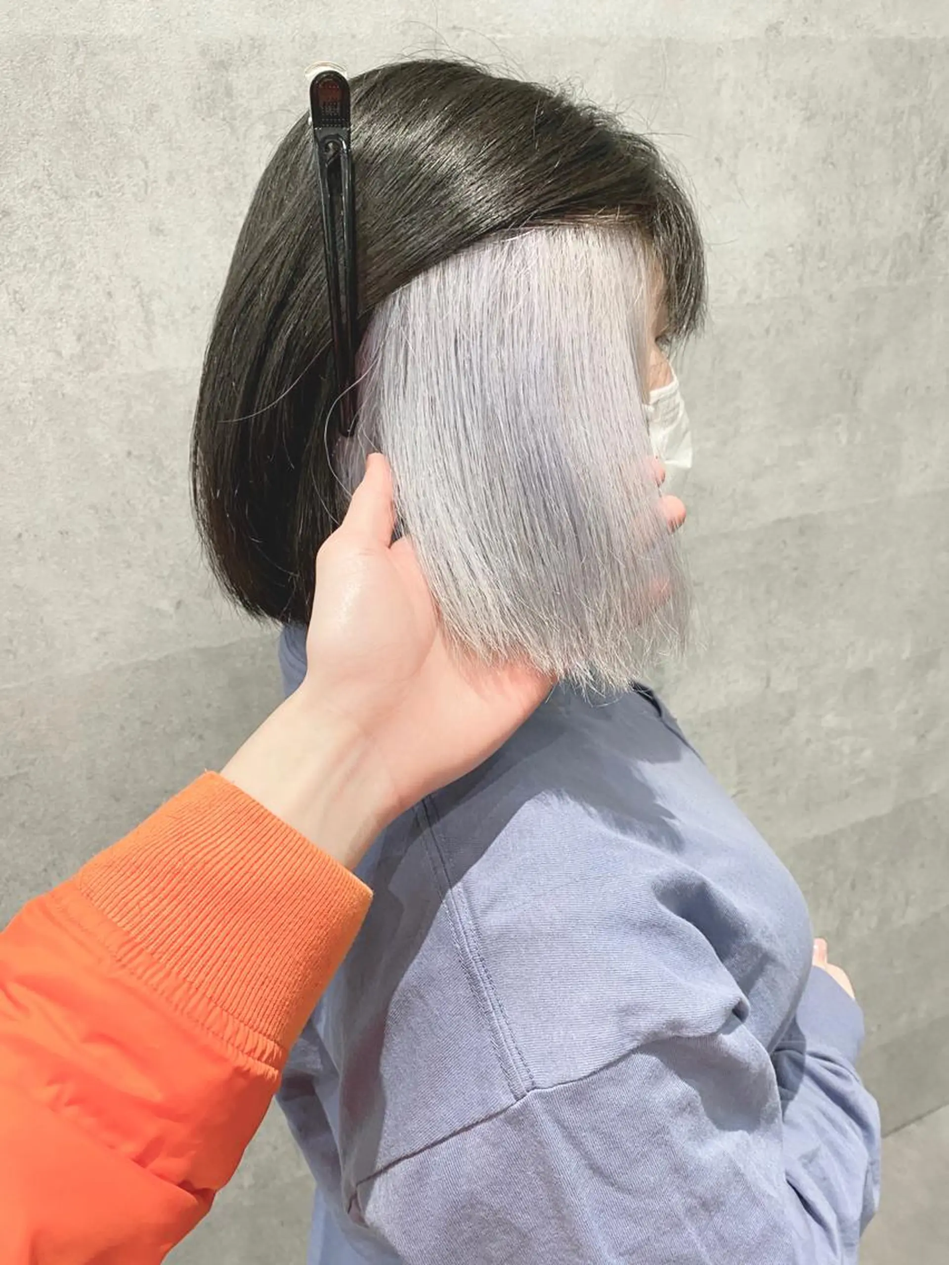 ショート カラー ブリーチ Via officialのヘアスタイル