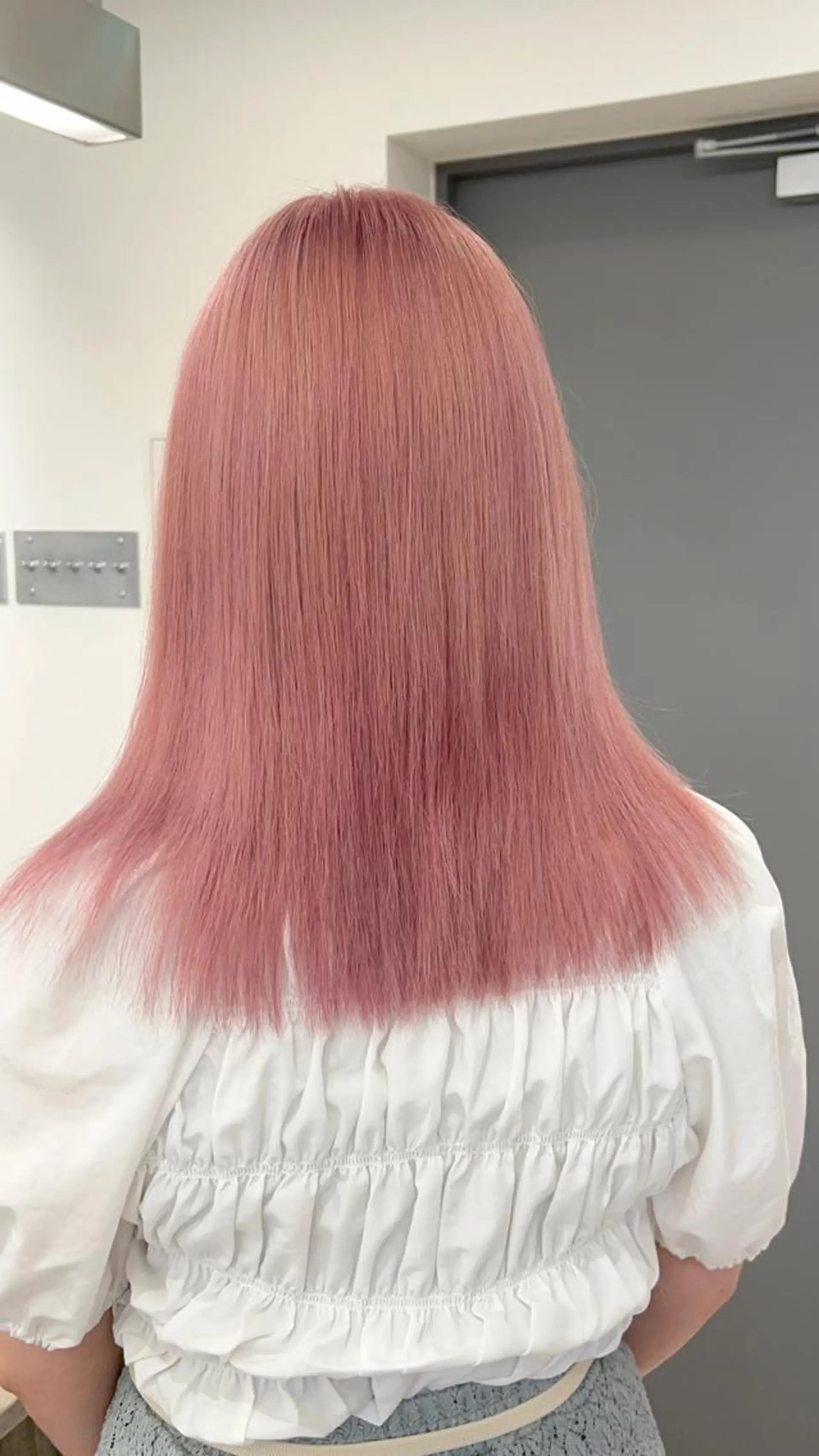 ミディアム 韓国風カラー 韓国風ヘア ヘアカラー ハイトーン特化サロン 🍑momo🍑のヘアスタイル