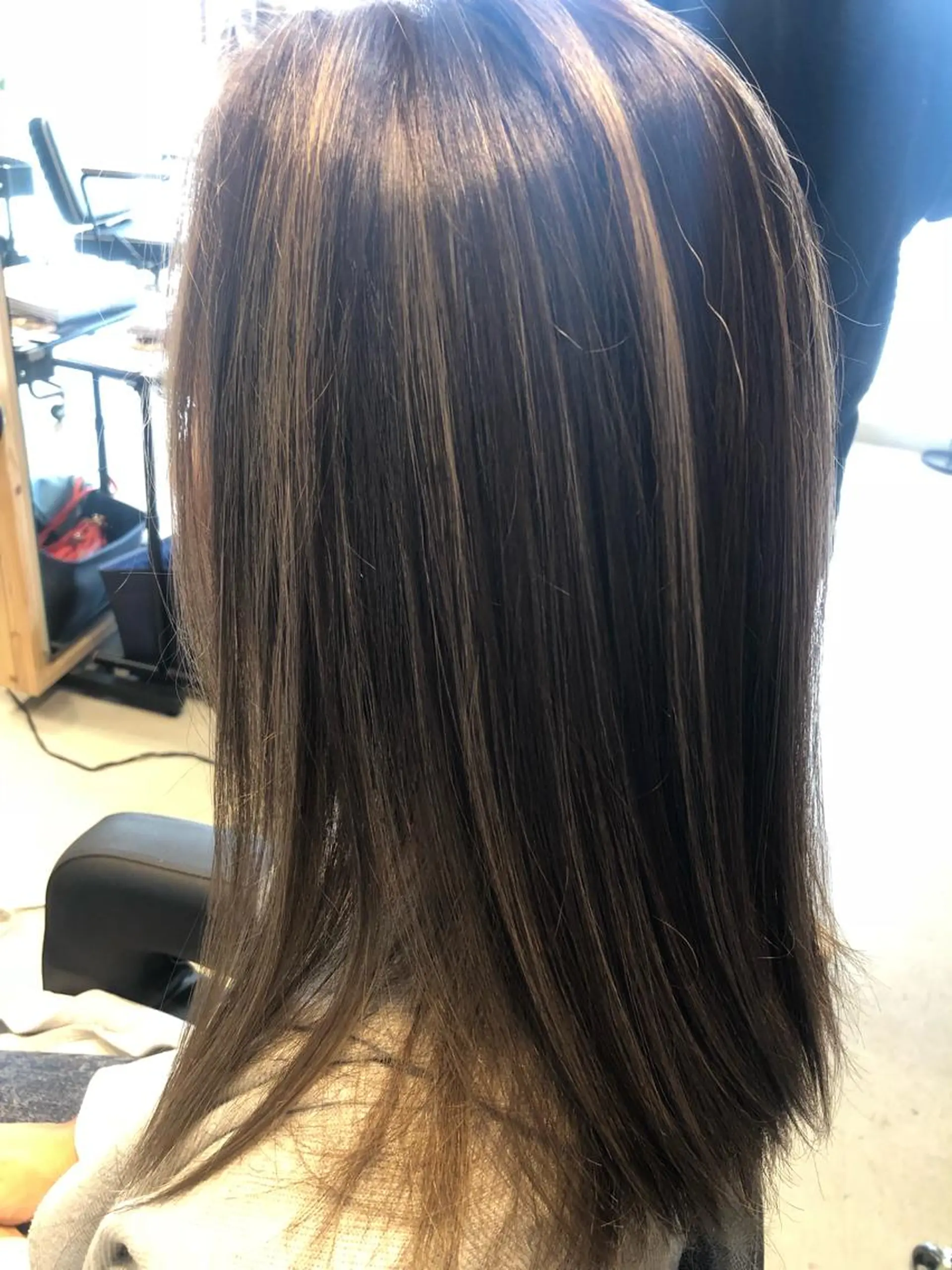 カラー 早川 真幸のヘアスタイル