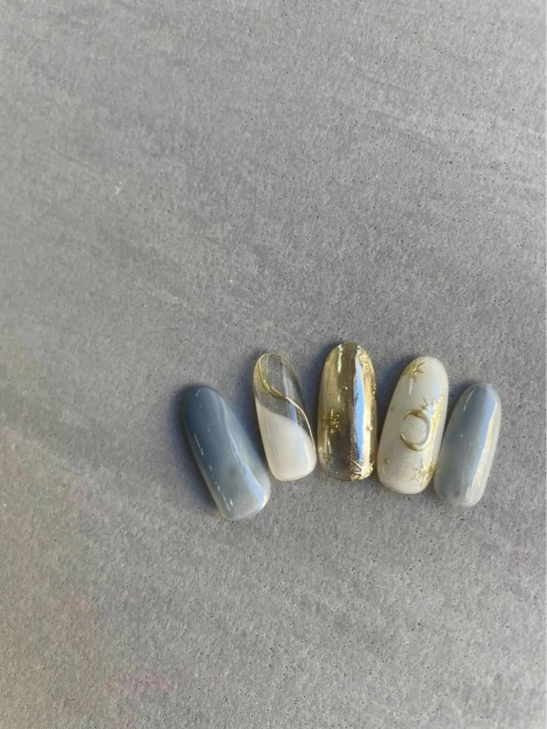 ネイル privatesalon_ILDOR所属・Salon ILDOR のマツエク・マツパデザイン