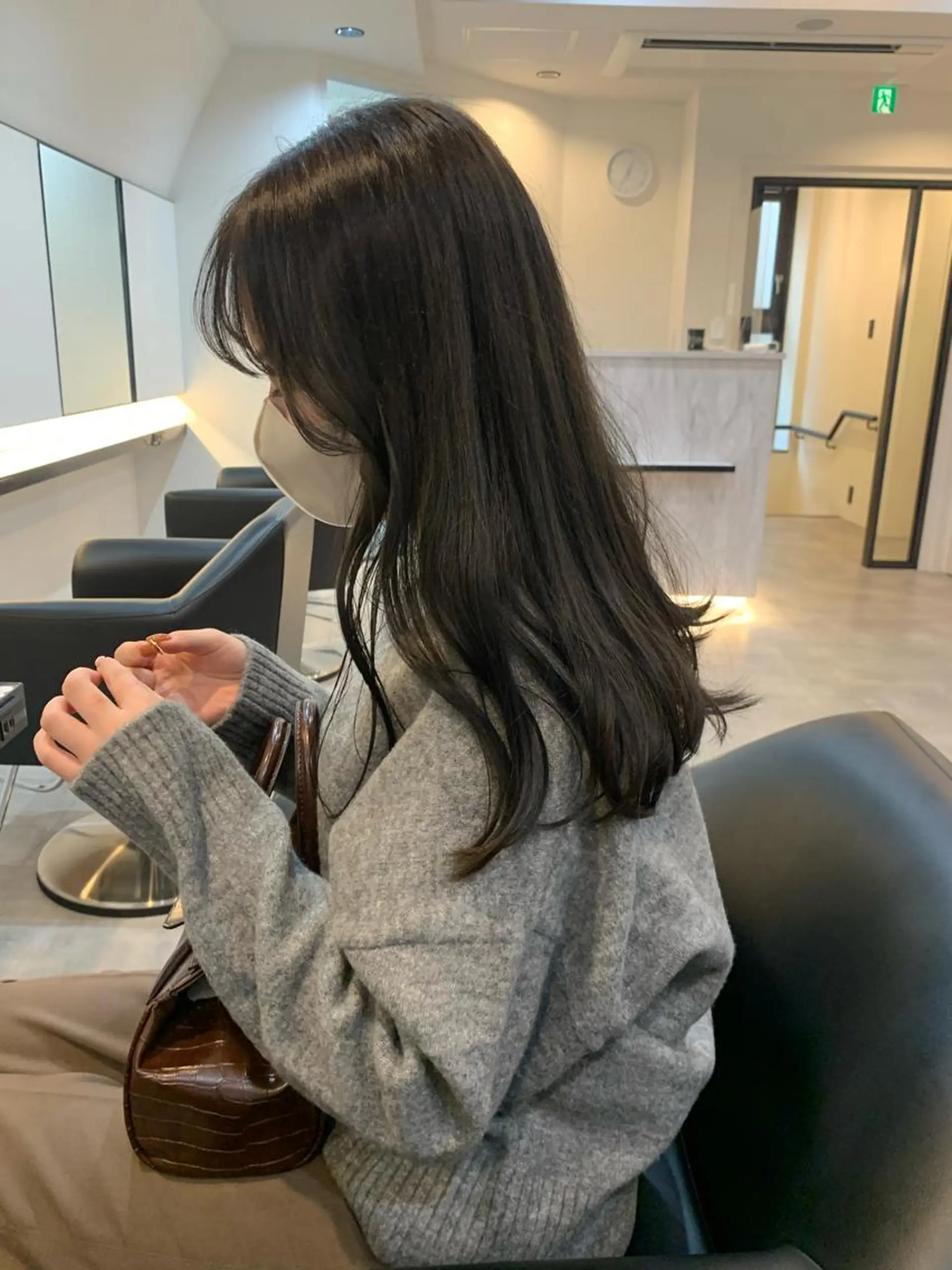 ロング カラー メンズ メンズブリーチ ブリーチ グレージュ ブリーチなしカラー オリーブグレージュ ヘアカラー トリートメント 落合希 new open ✨のヘアスタイル