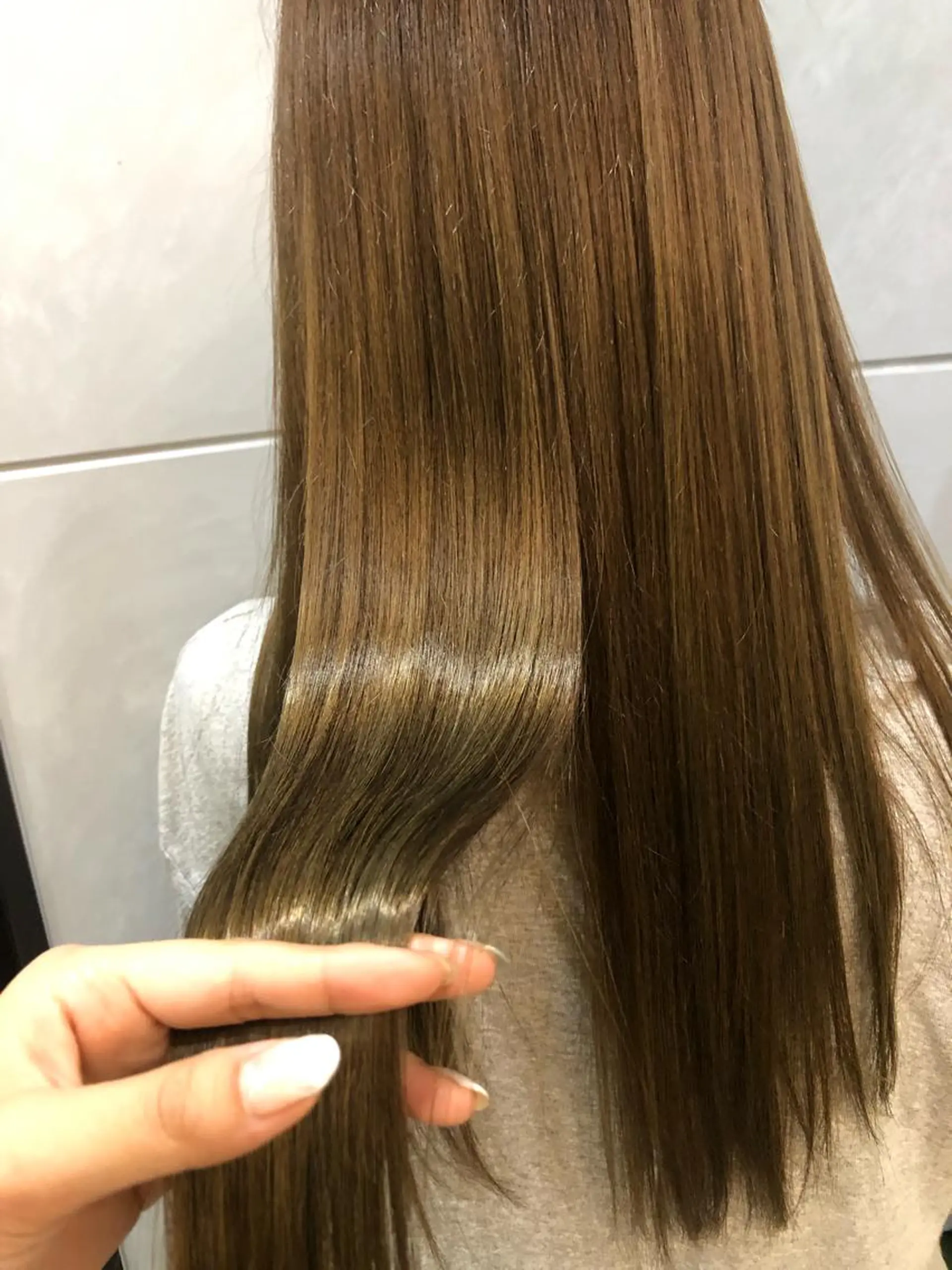 ロング 塚本 文奈のヘアスタイル