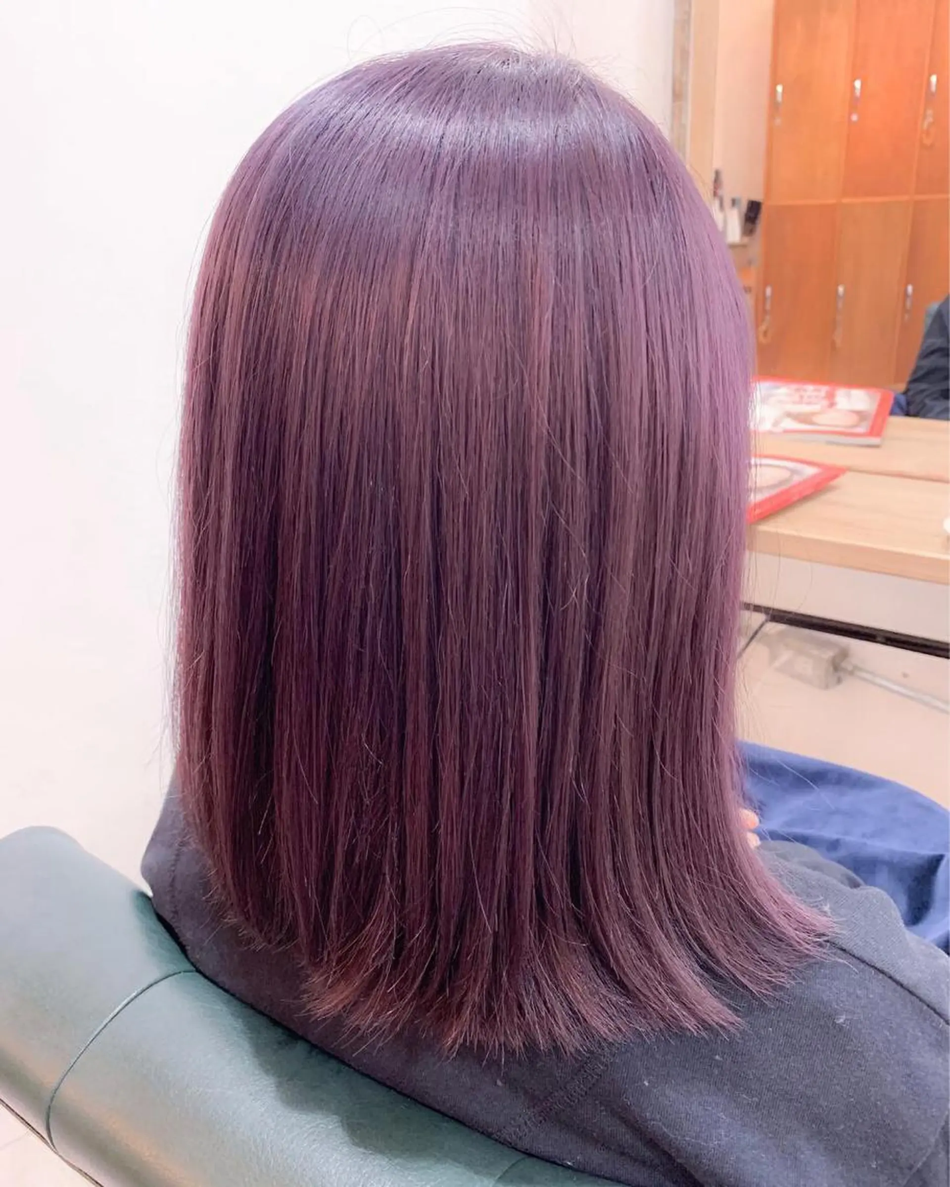 ミディアム カラー ブリーチ 透明感カラー ヘアカラー エクステ BOX mico.のヘアスタイル