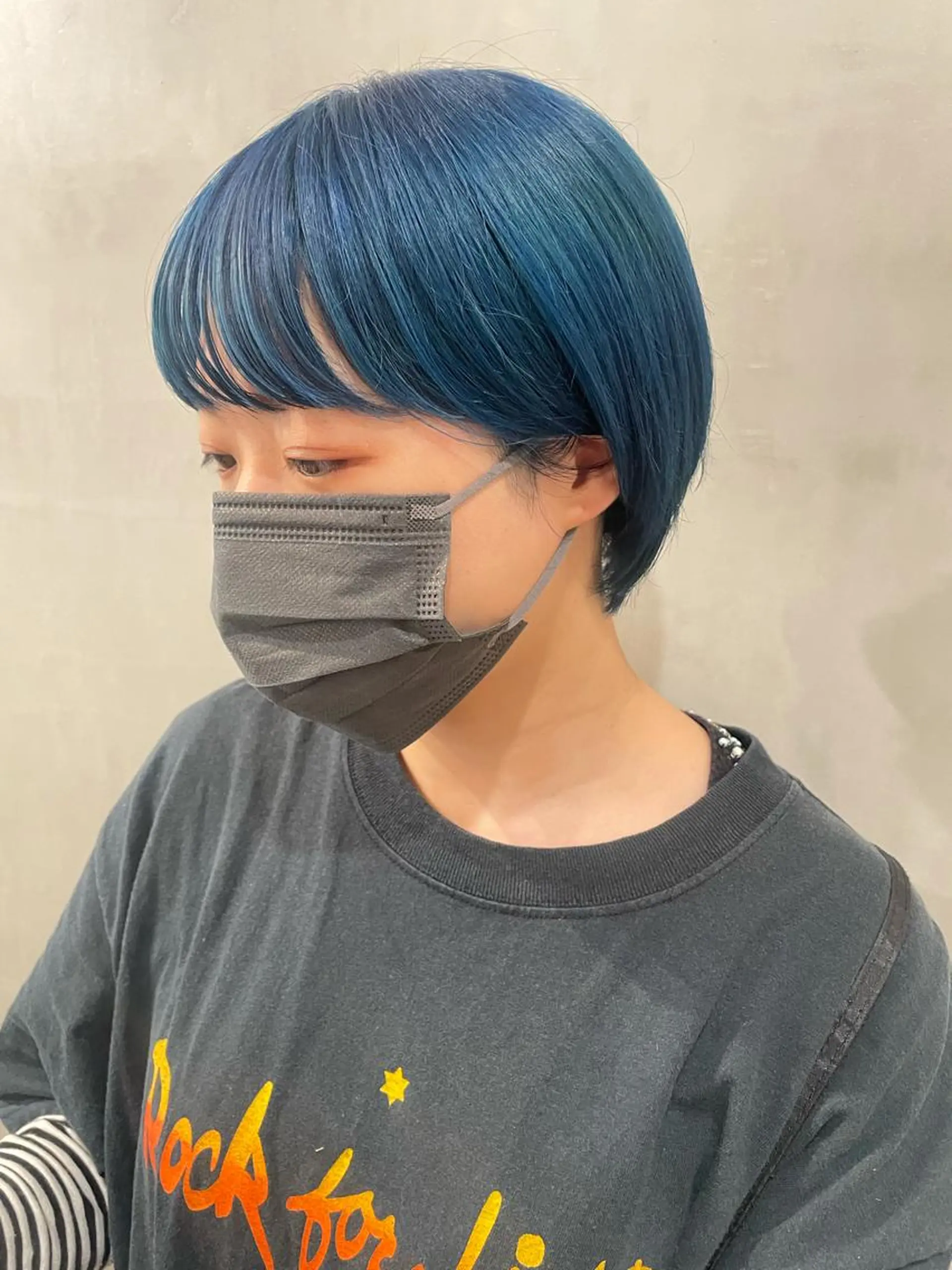 ショート カラー カット ヘアカラー トリートメント 優 作のヘアスタイル