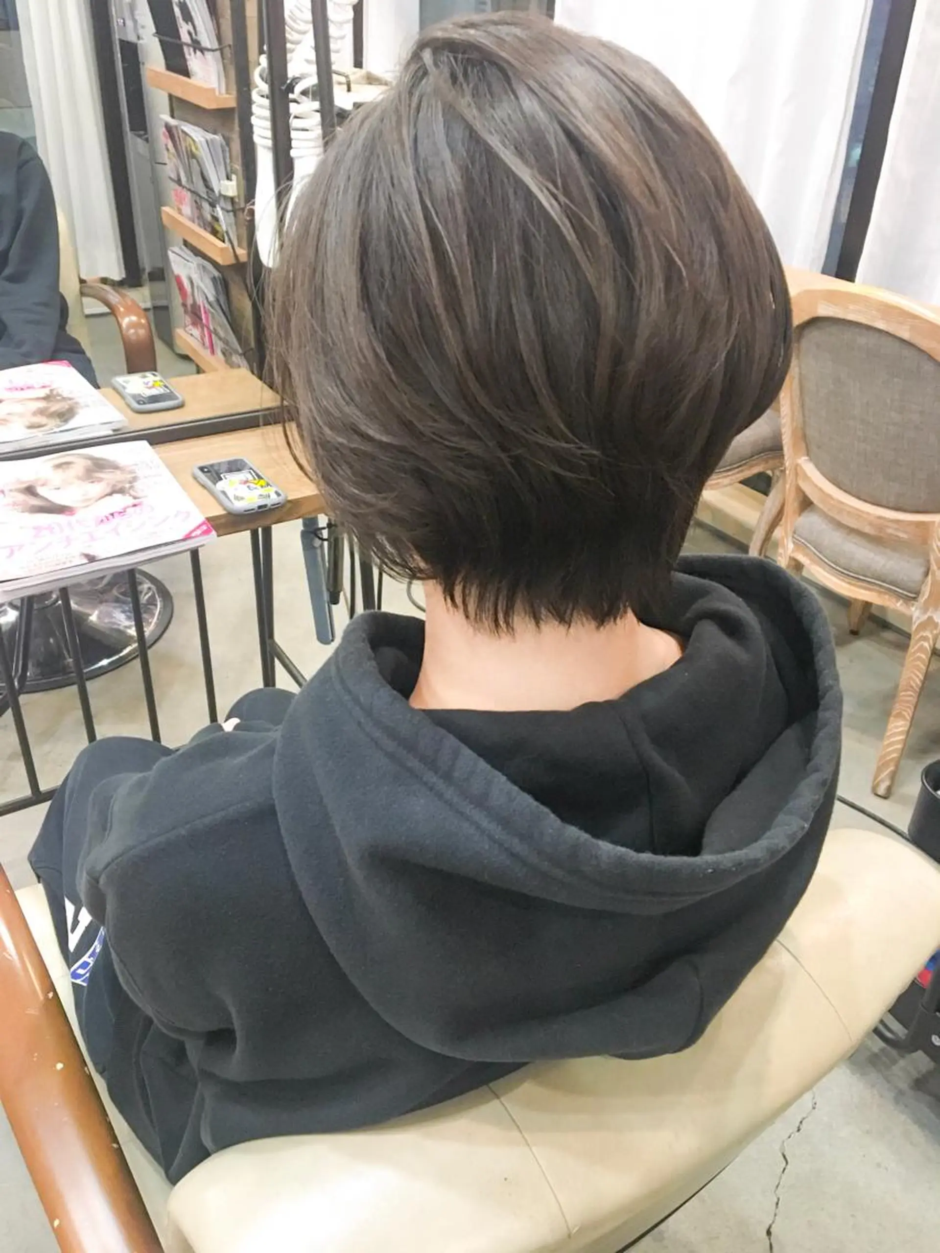 ショート カラー くびれヘア ショートヘア kiki所属・中田 敏明のヘアスタイル