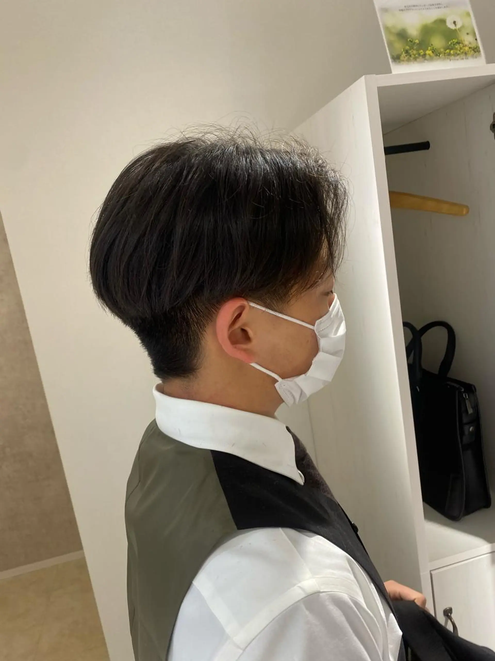 ショート メンズ センターパート 刈り上げ カット 縮毛矯正とブリーチ /杉村凜汰郎のヘアスタイル