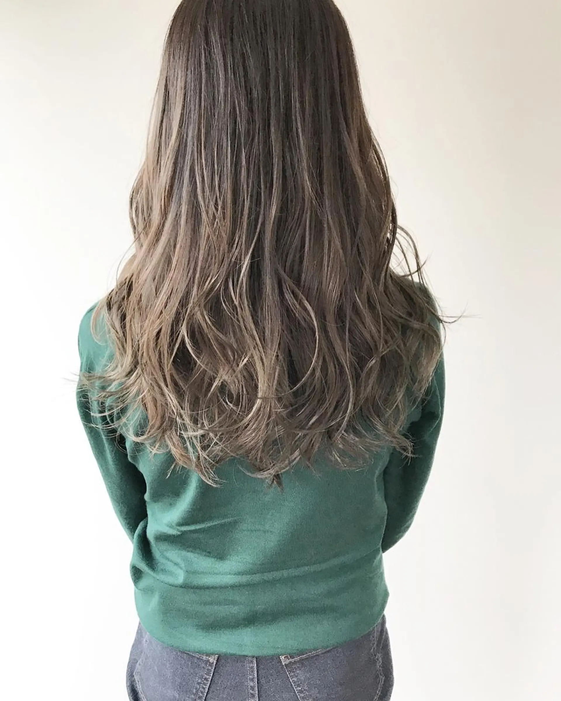 セミロング カラー 古山 勇太のヘアスタイル