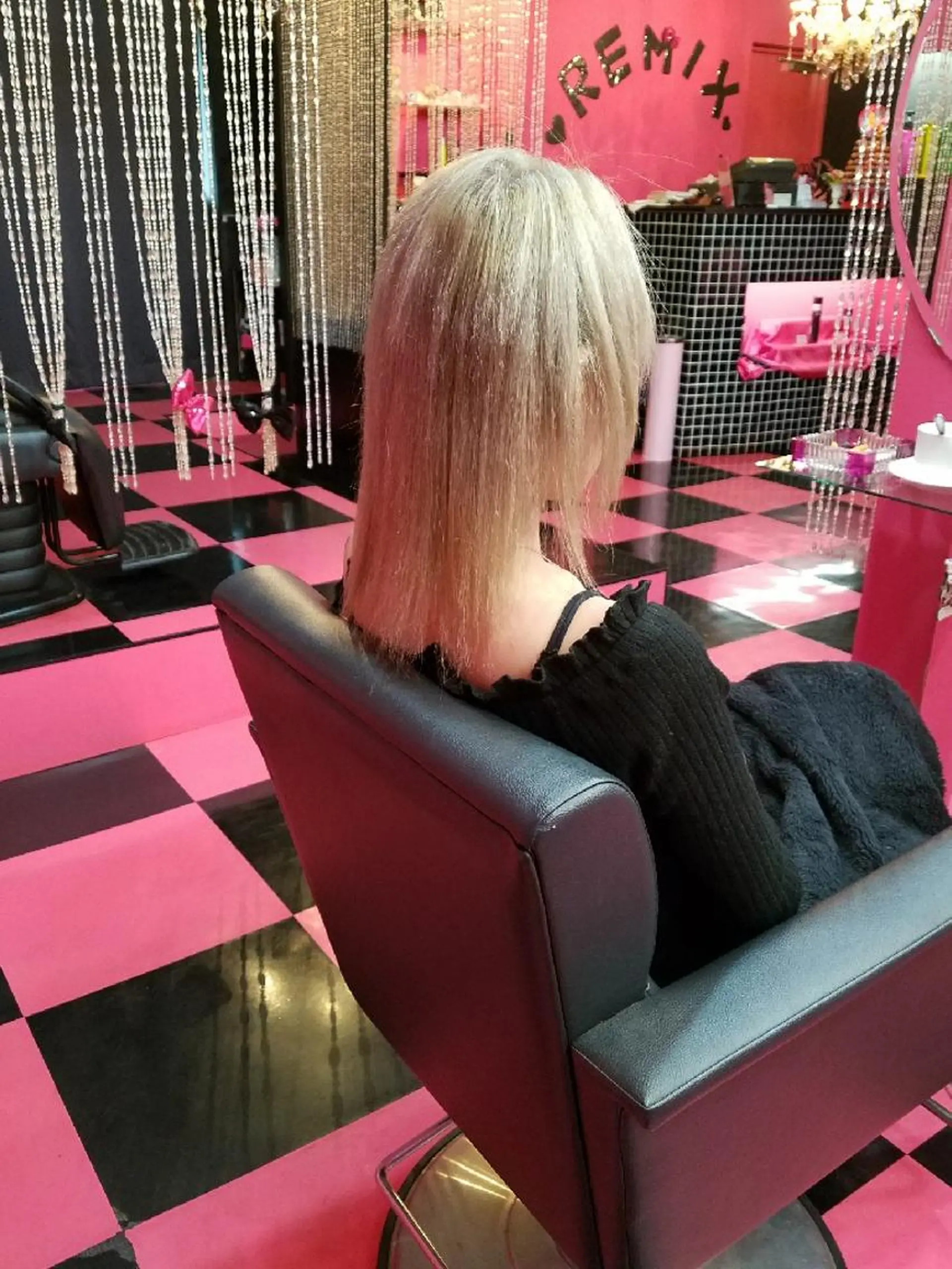 セミロング カラー ブリーチ ダブルカラー REMIX　by　  Love　hairのヘアスタイル