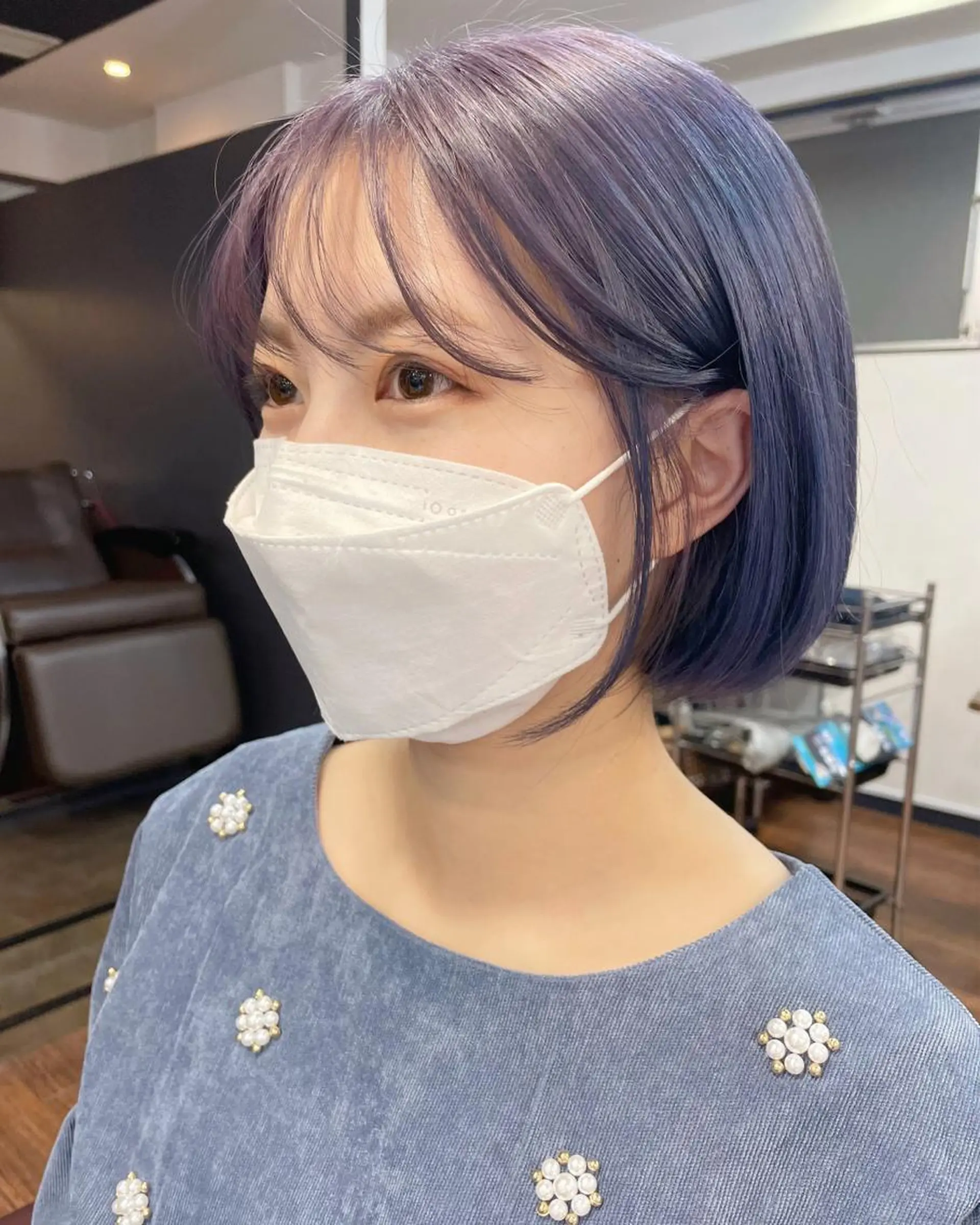 ショート カラー ブルーカラー ブルーラベンダー ラベンダーカラー レイヤーカット、 大人可愛い　中村美羅のヘアスタイル