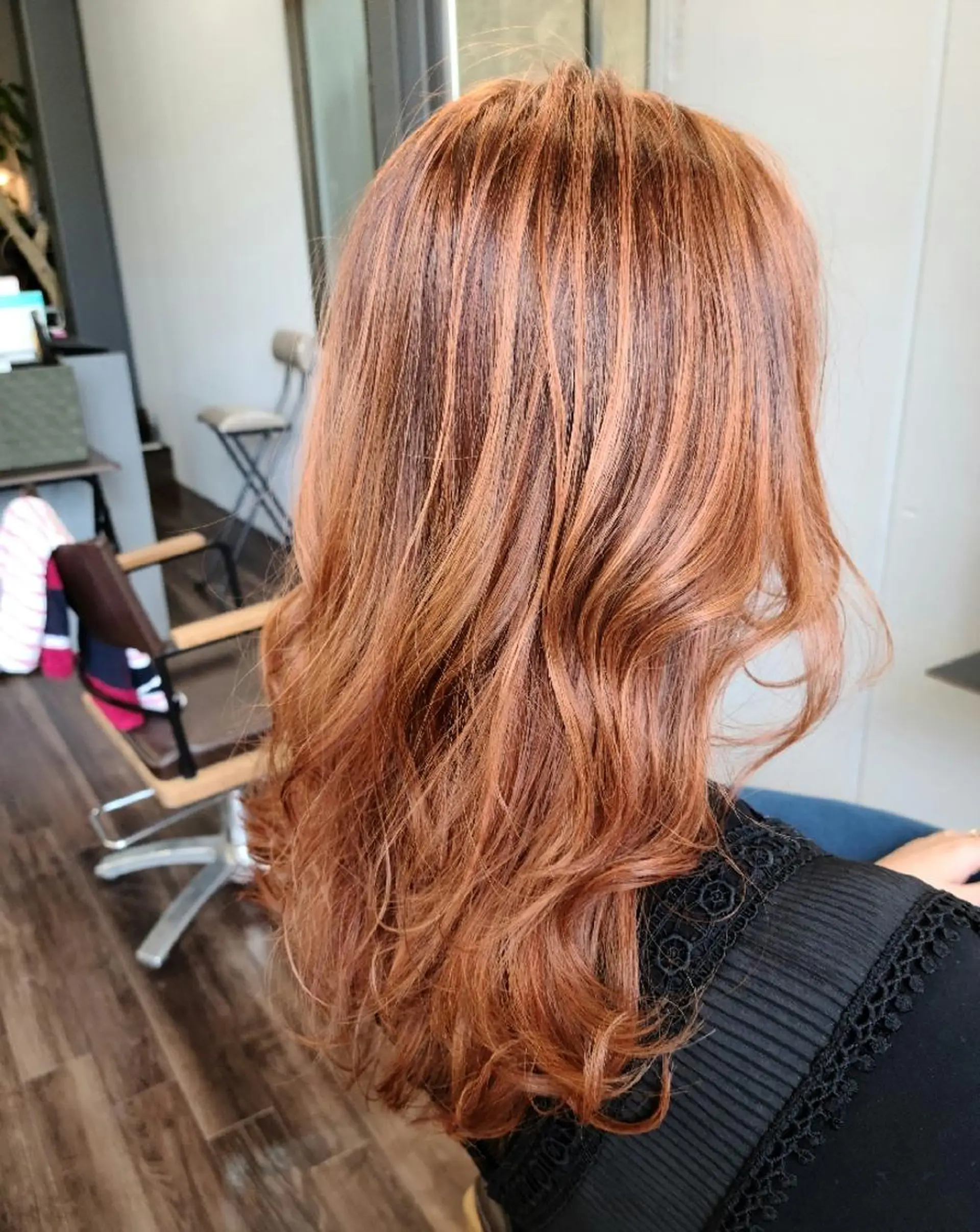 ロング カラー ヘアアレンジ ハイライトカラー オレンジ ハイライト カット ヘアカラー トリートメント terra✂️川嶋 大輔のヘアスタイル