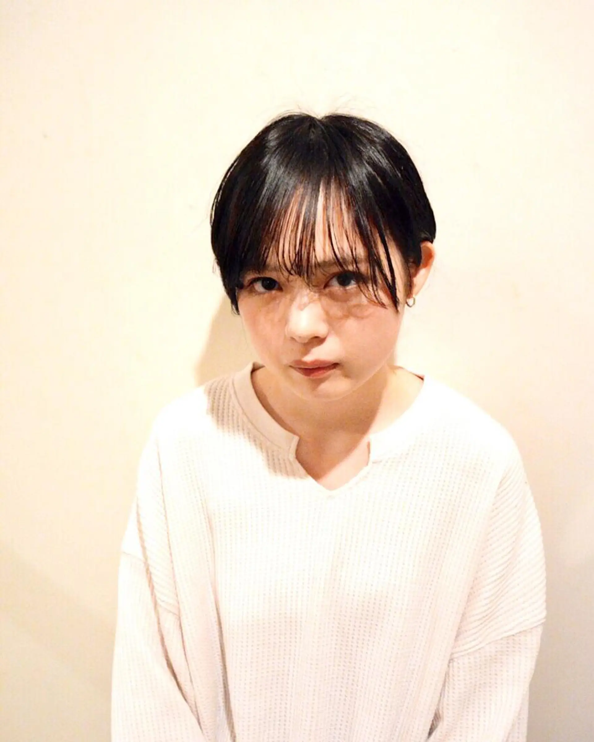 ショート カラー カット すみとも るなのヘアスタイル