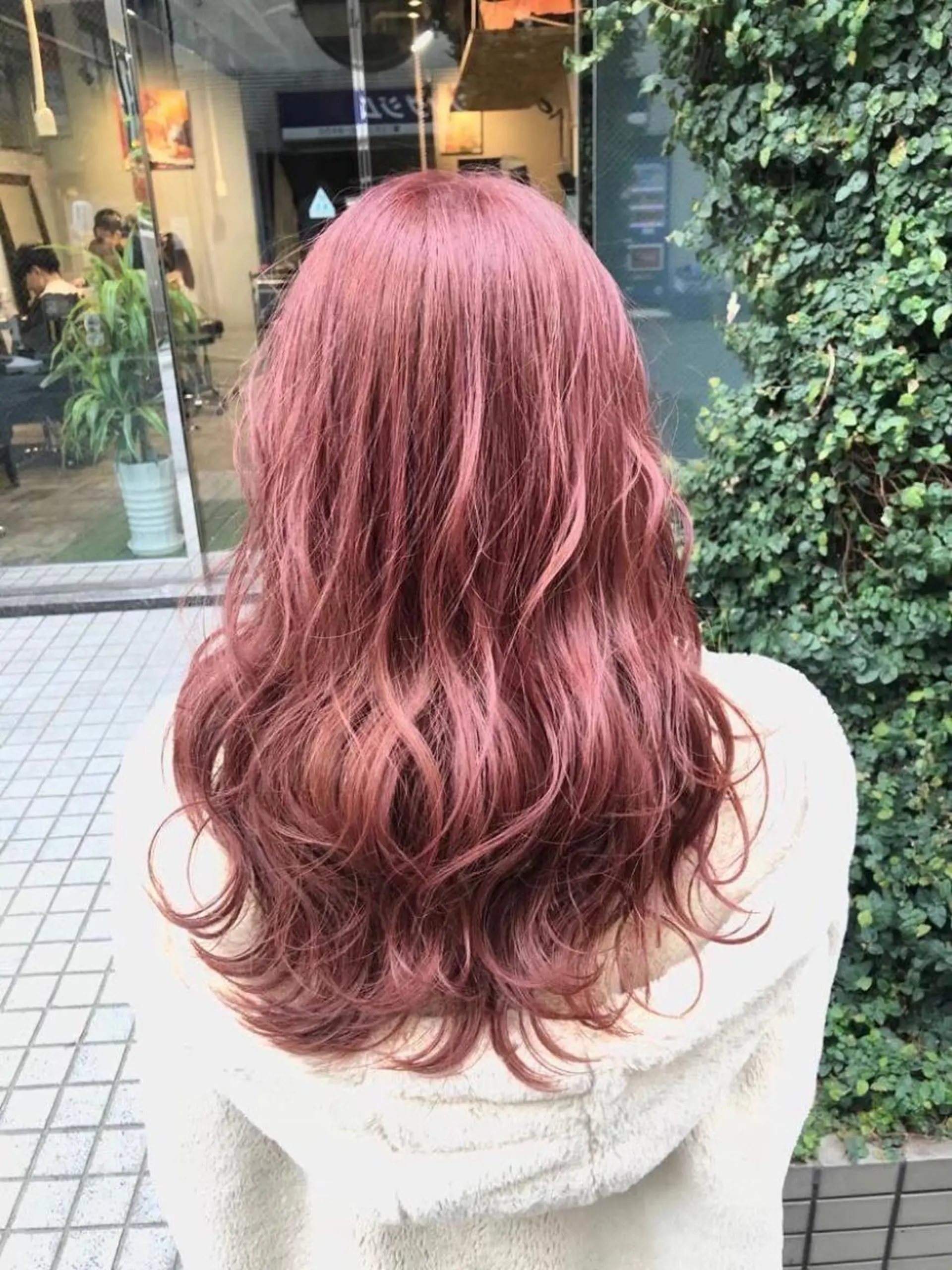 ロング カラー inq sakae所属・りん🌷︎名古屋 透明感カラー/カットのヘアスタイル