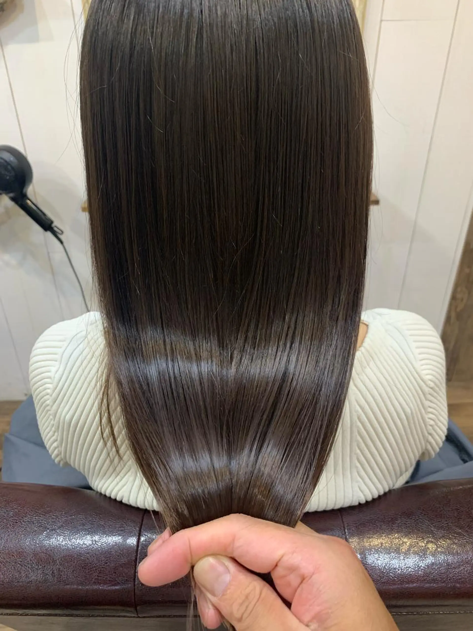 セミロング カット 縮毛矯正 前井 正人のヘアスタイル