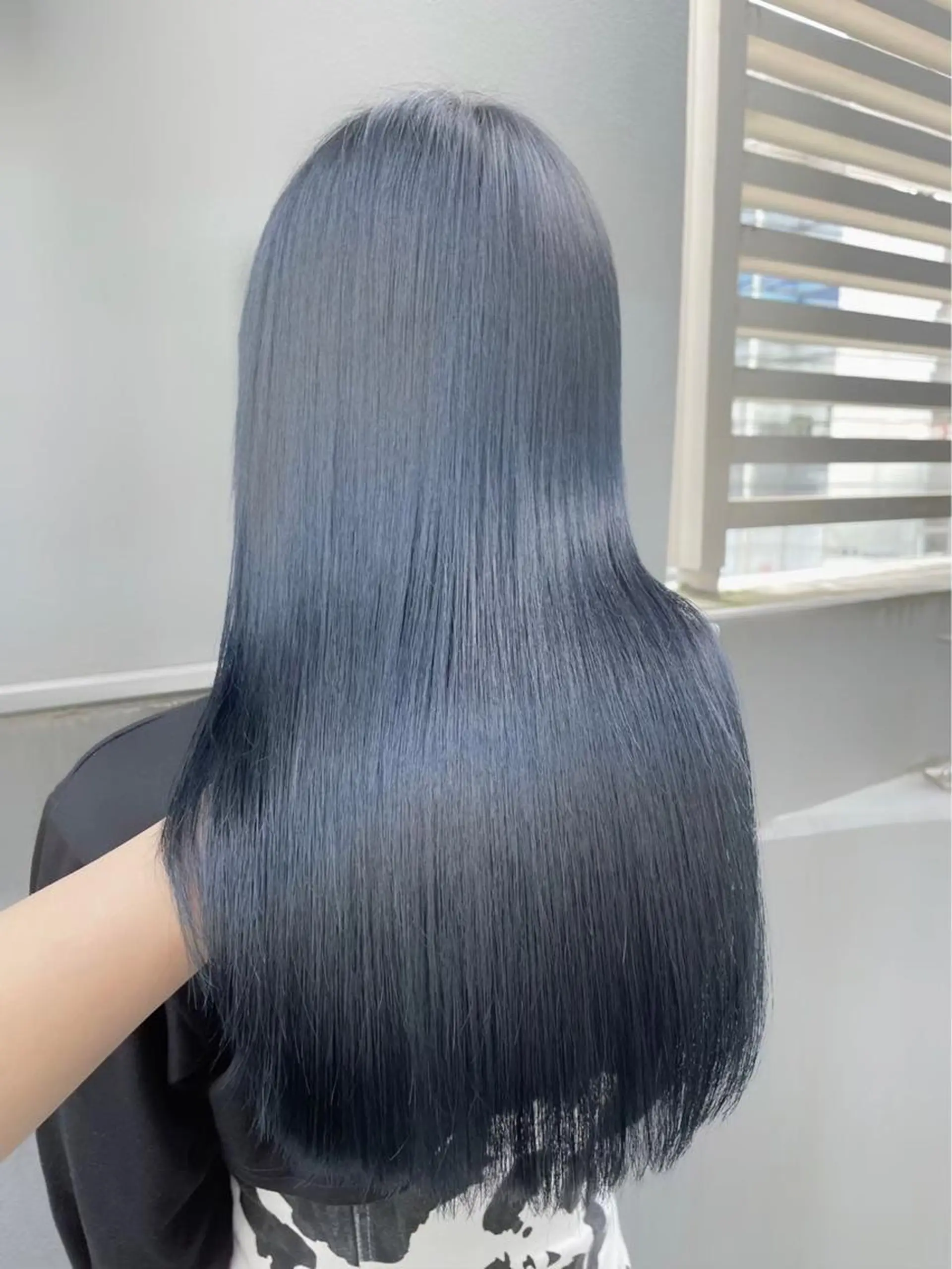 セミロング ヘアアレンジ 縮毛矯正 むらたねね🌻 スタイリストのヘアスタイル