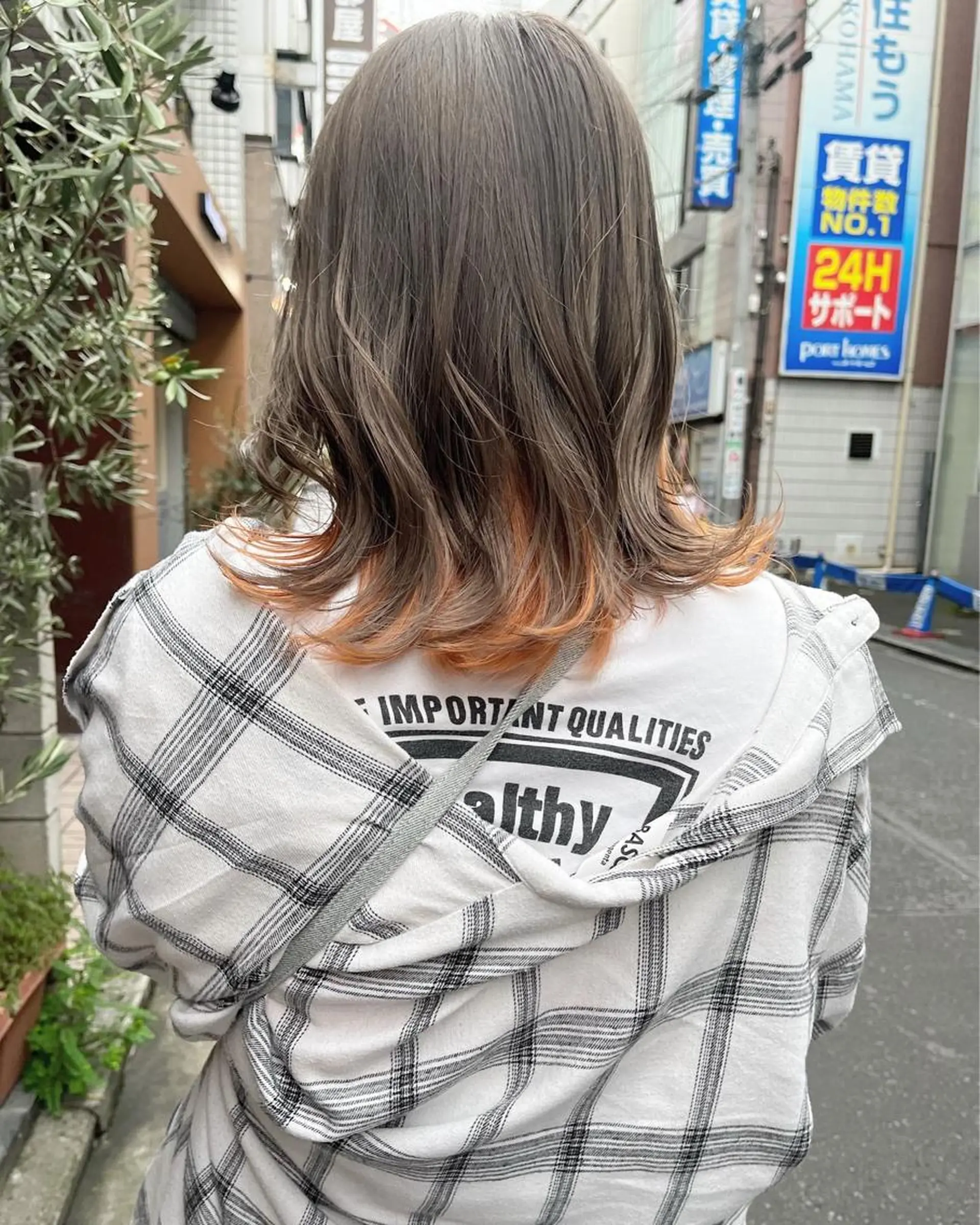 ミディアム カラー ヘアアレンジ ヘアカラー トリートメント 🌷ボブ/髪質改善 ストレートのヘアスタイル