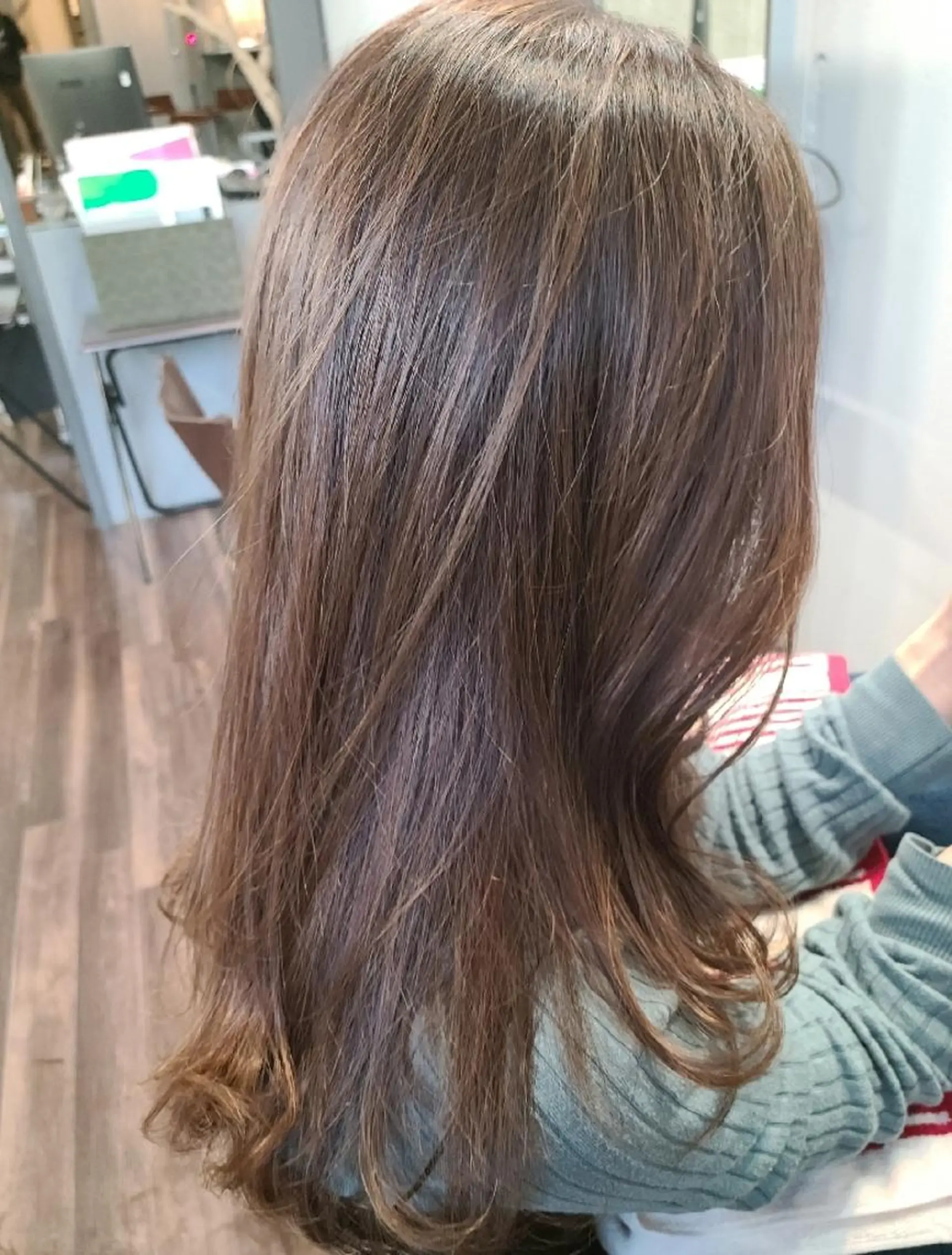 カラー ロング ヘアアレンジ ベージュカラー 透明感カラー グレージュ カット ヘアカラー トリートメント terra✂️川嶋 大輔のヘアスタイル