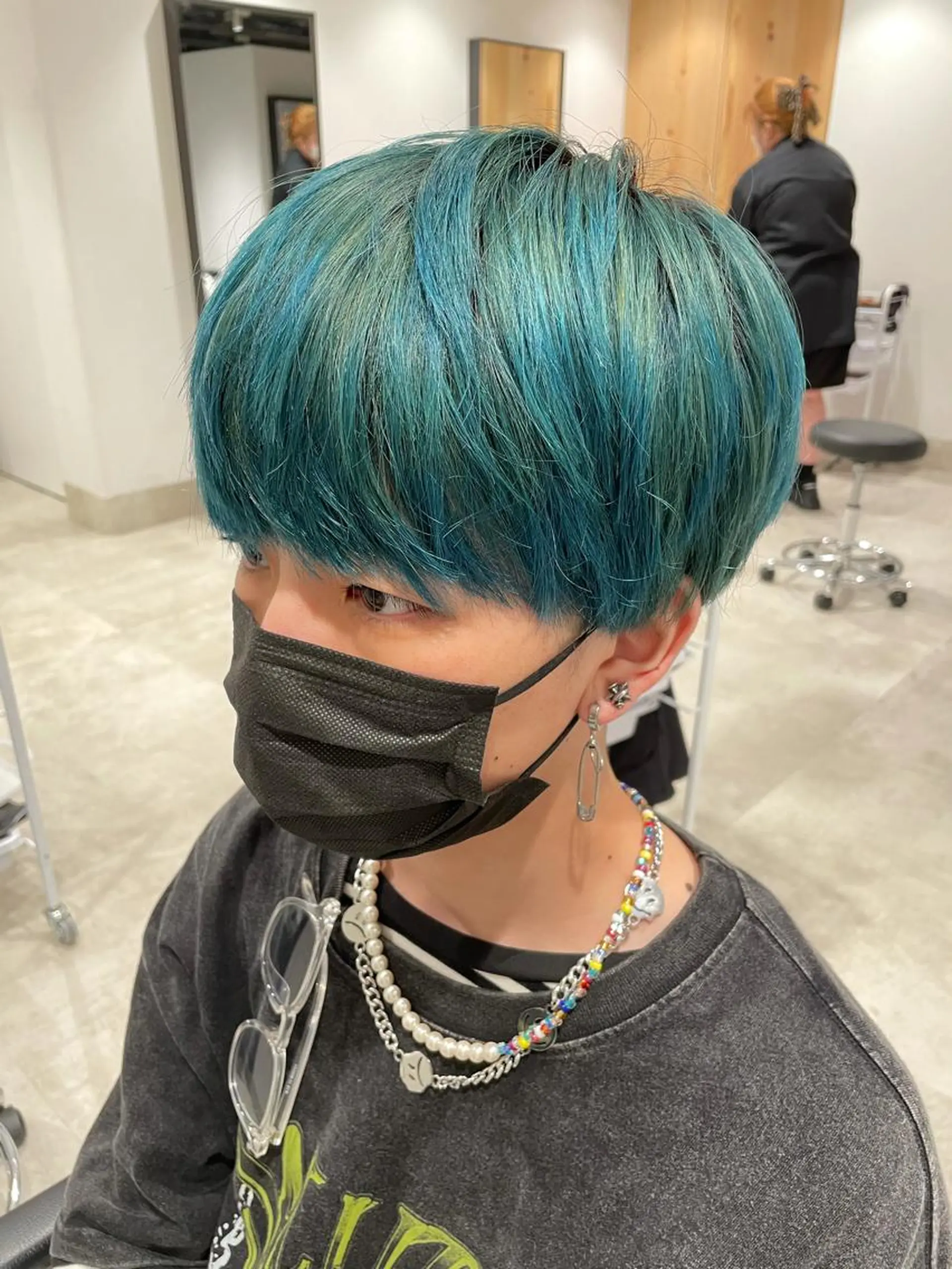 ショート カラー パーマ ヘアアレンジ メンズ パーソナルカラー合わ せたカラー🤍なつみのヘアスタイル