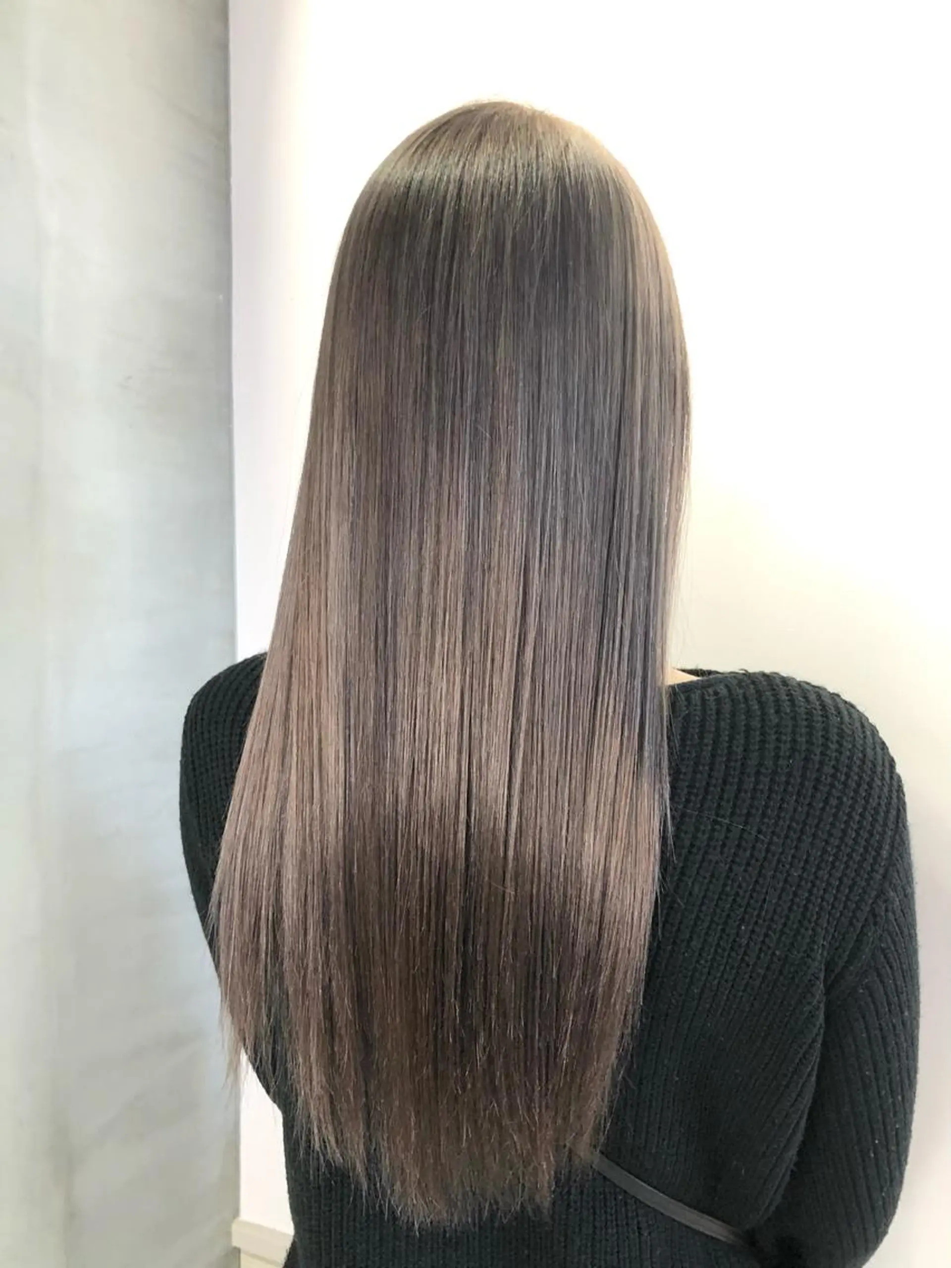 ロング カット ヘアカラー トリートメント Lee大阪店所属・店長 濱口 花菜 美髪整形のヘアスタイル