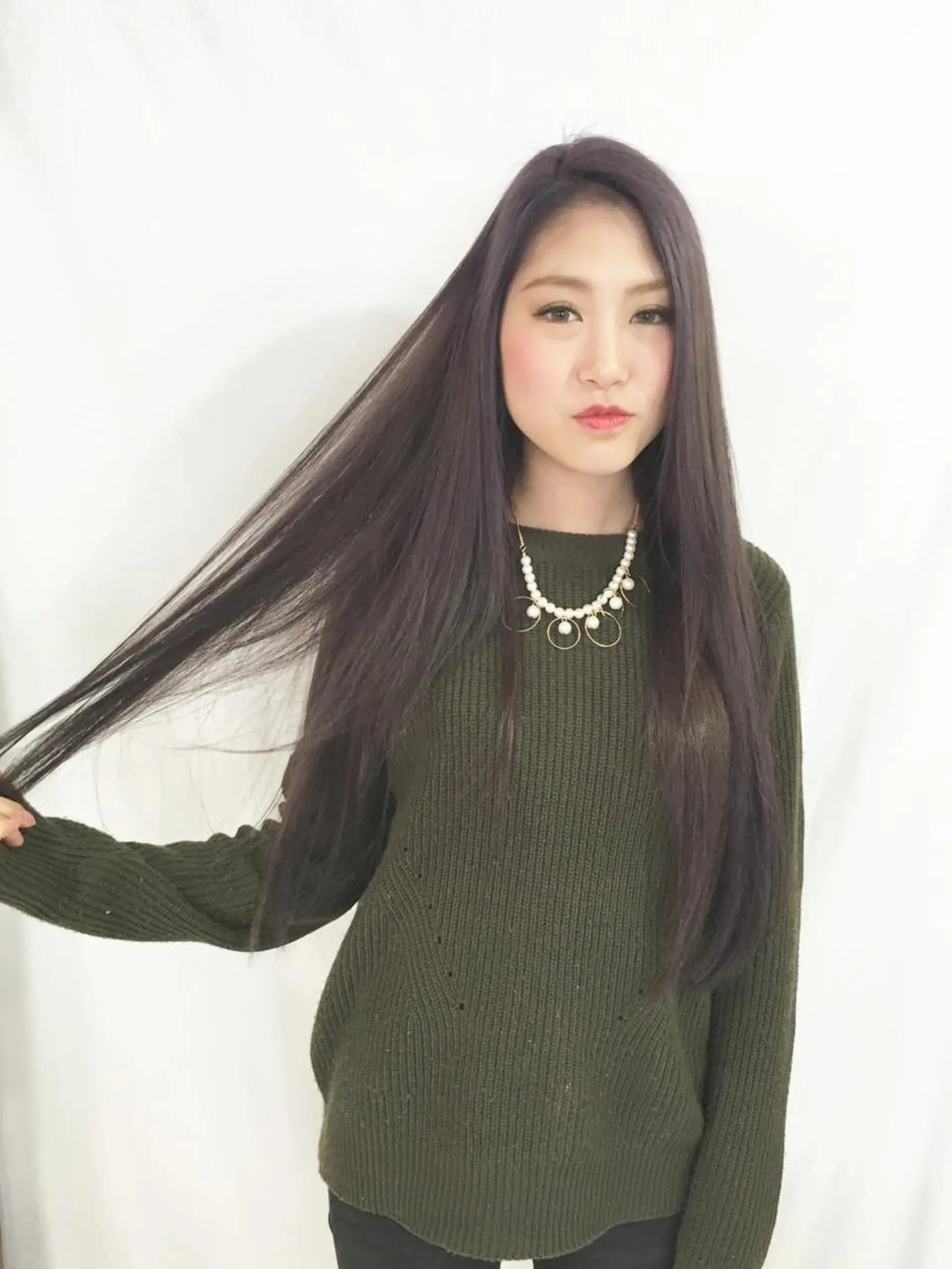 セミロング ロング カラー ラベンダーカラー LUCK本厚木 浦住 貴大のヘアスタイル