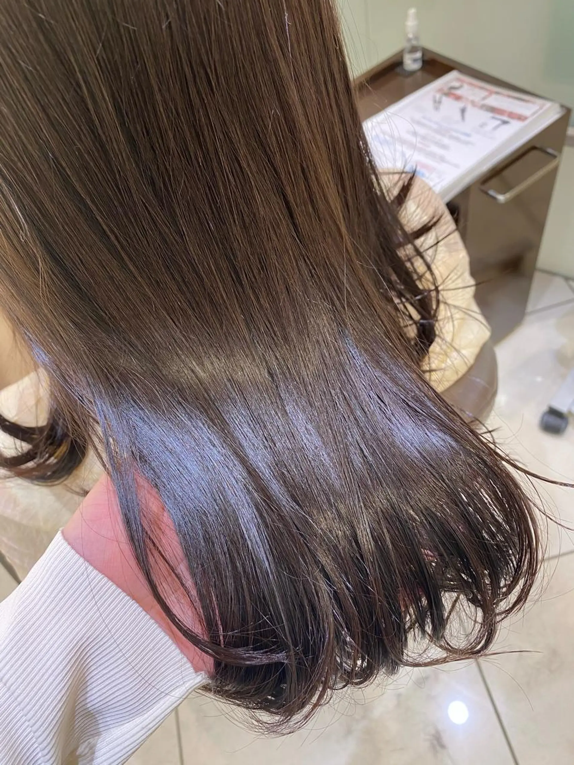 ミディアム カラー カット ヘアカラー プレイングカラー🤍 細めハイライトのヘアスタイル