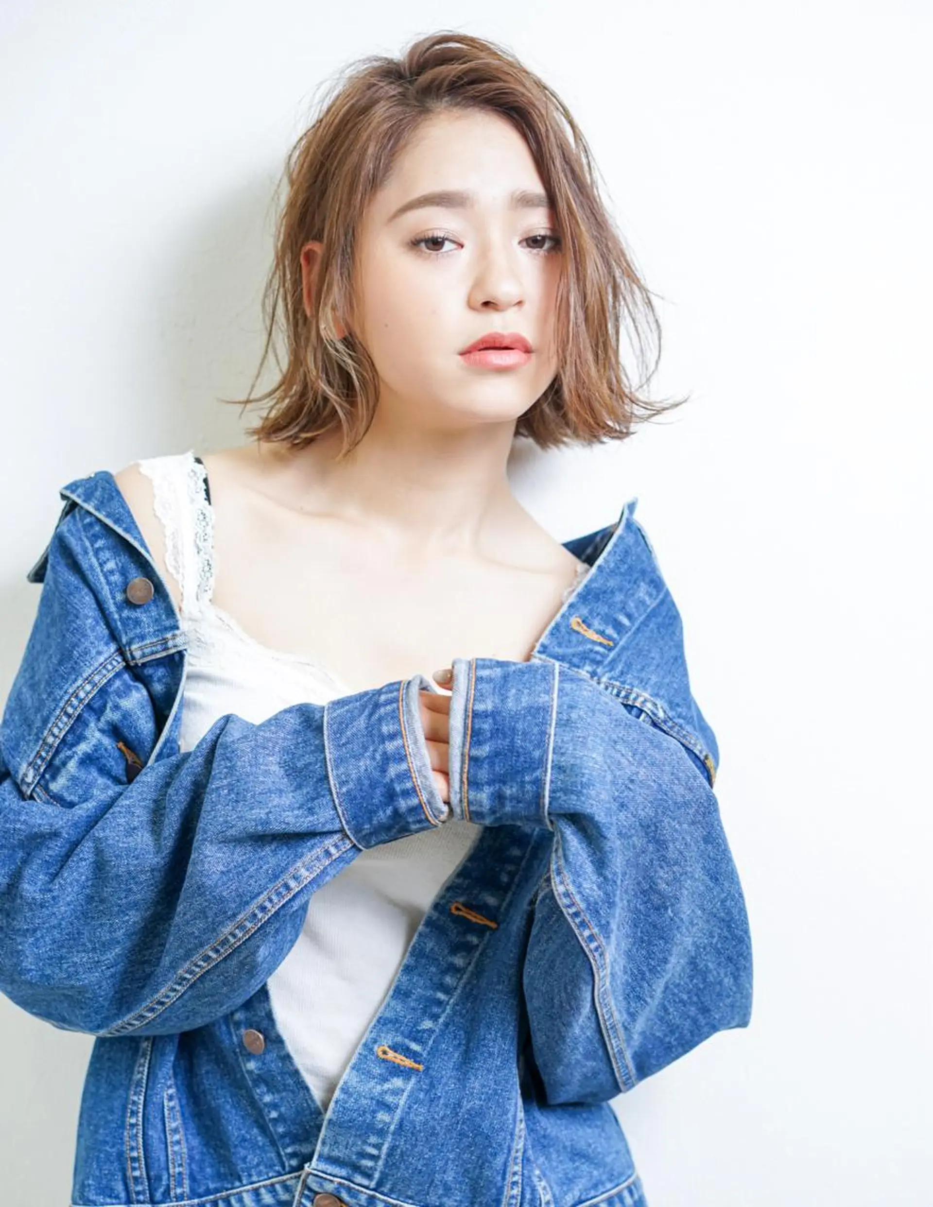 ショート ヘアールーム アートのヘアスタイル
