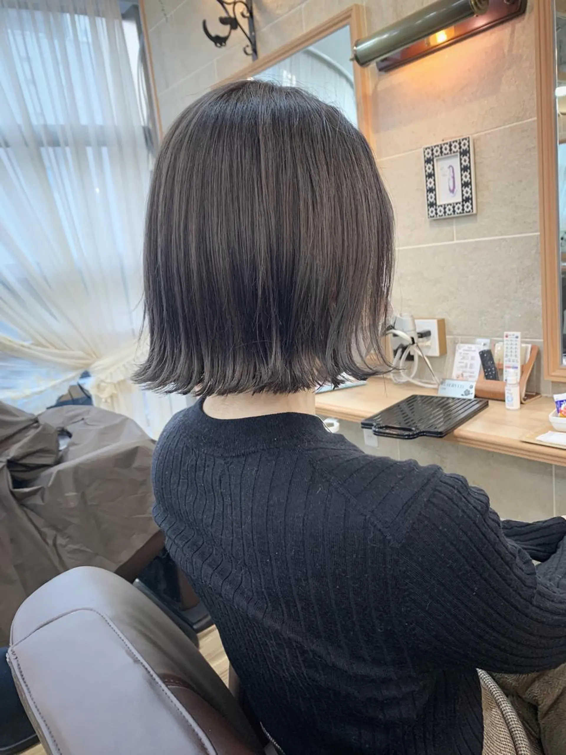 ミディアム カラー ショコラグレージュ グレージュ カット ヘアカラー トリートメント 平尾 拓也のヘアスタイル
