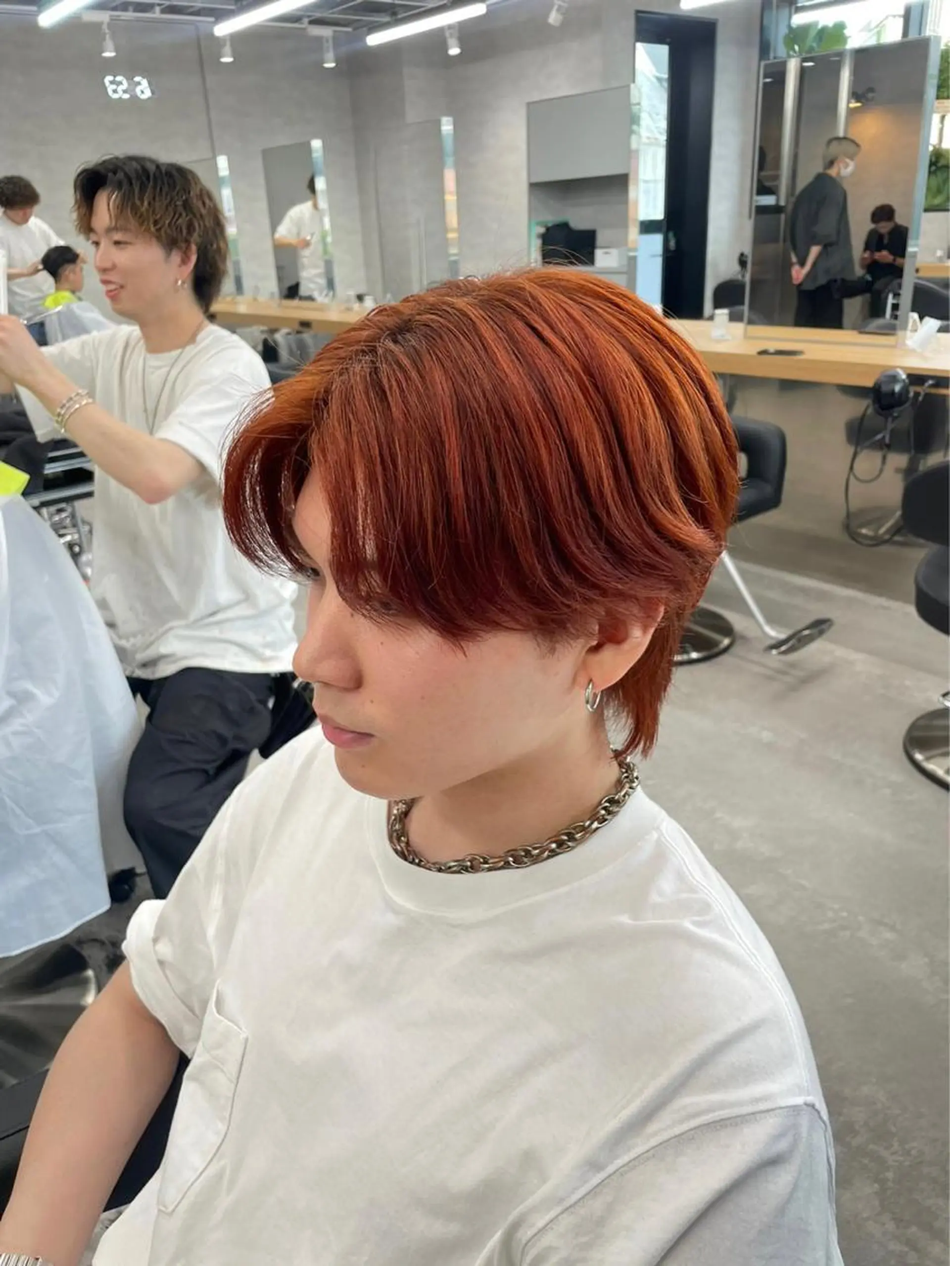 メンズ センターパート メンズパーマ と言えばkaedeのヘアスタイル