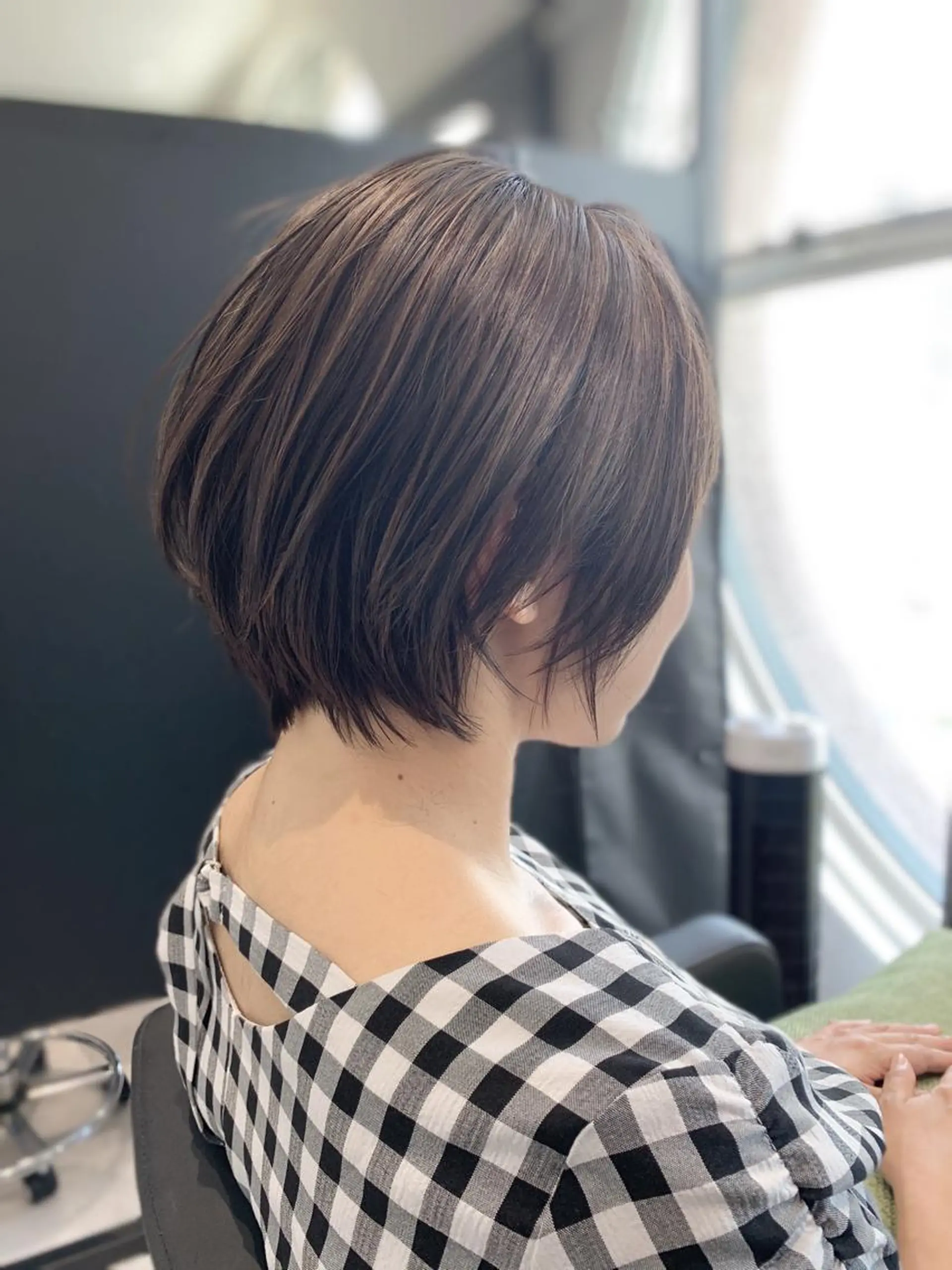 ショート カラー キッズ マツエク・マツパ ショートヘア 👑ボブ、レイヤー 心斎橋/高城涼也のヘアスタイル
