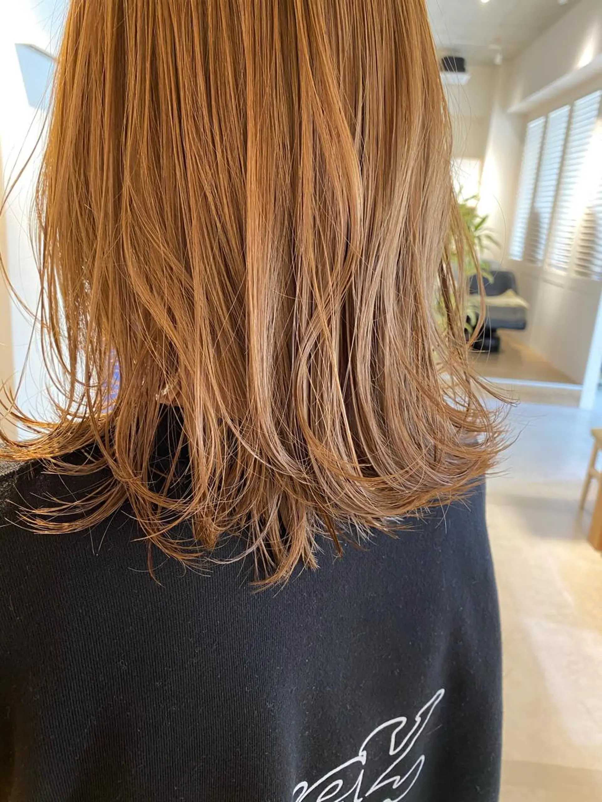 ミディアム カット ヘアカラー トリートメント イメチェンカット✂️ 錦糸町佐藤店長のヘアスタイル